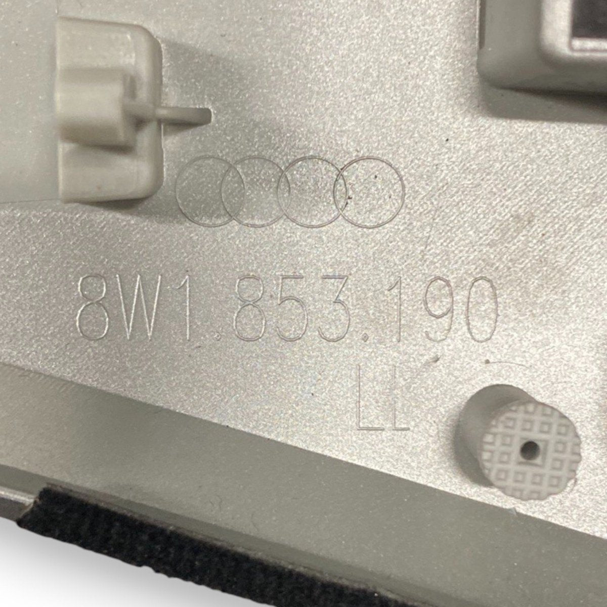 Rivestimento cruscotto centrale audi a4 b9 (2015 - 2024) Cod: 8w1853190 - F&P CRASH SRLS - Ricambi Usati