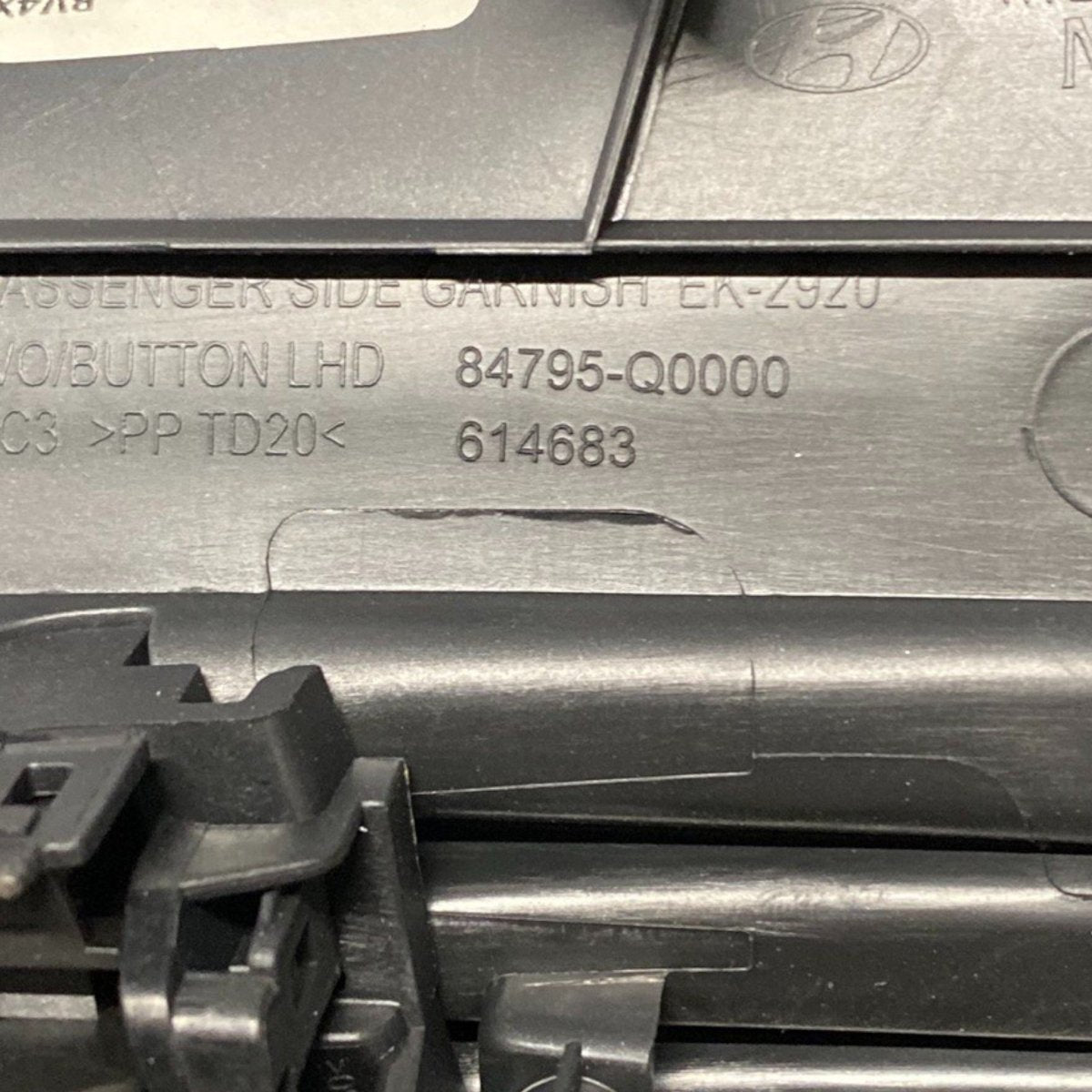 Rivestimento cruscotto centrale + bocchette aria hyundai i20 (2020 - ) Cod: 84795 - q0000 - F&P CRASH SRLS - Ricambi Usati