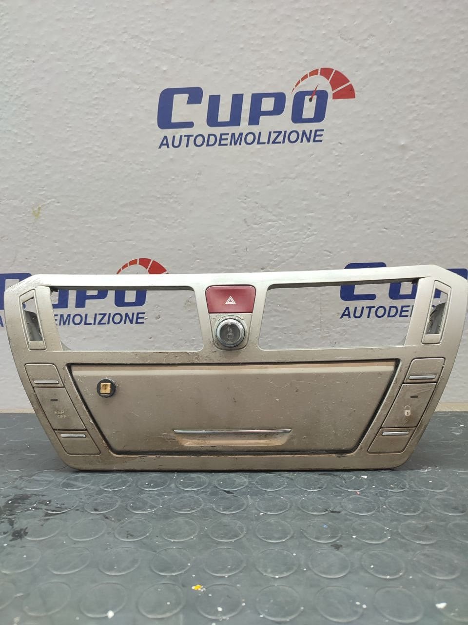 Rivestimento Cruscotto centrale CITROEN C4 PICASSO (2006) cod: 30378238 - F&P CRASH SRLS - Ricambi Usati