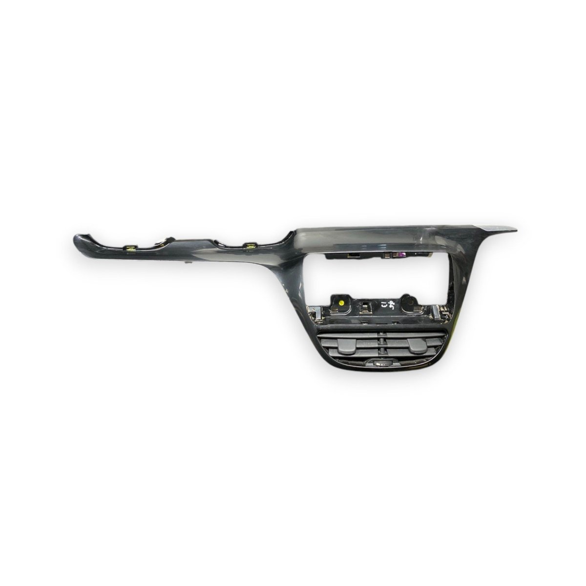 Rivestimento cruscotto centrale peugeot 208 i (2012 - 2019) Cod: 9673830077 - F&P CRASH SRLS - Ricambi Usati