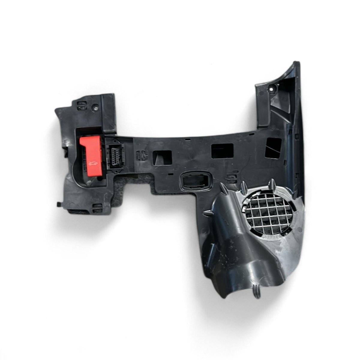 Rivestimento cruscotto inferiore Mercedes Benz EQC (N239) cod.A2536804606 (2019 > 2023) + cassa / altoparlante - F&P CRASH SRLS - Ricambi Usati