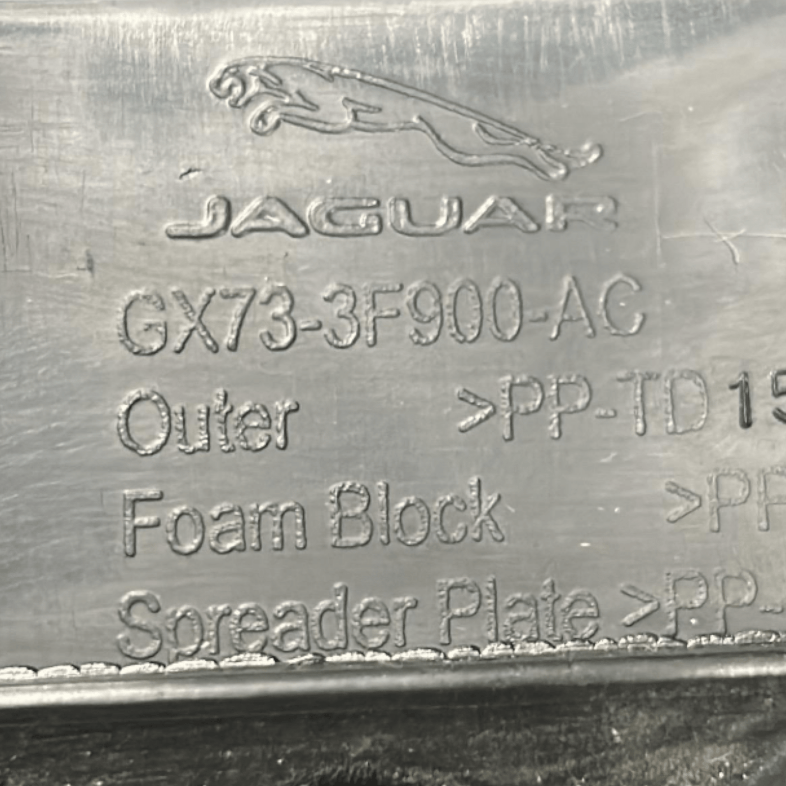 Rivestimento Inferiore Piantone Sterzo Jaguar XE (X760) cod.GX73 - 3F900 - AC (2015 > 2024) - F&P CRASH SRLS - Ricambi Usati