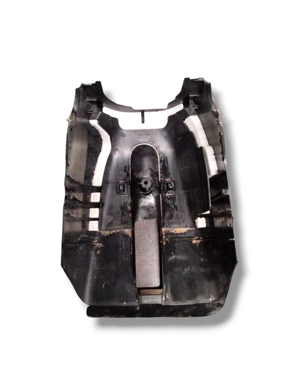 Lower Cover Steering Column Suzuki Swift cod.48421 - 52R30 (2017>) - F&P CRASH SRLS - Used Parts