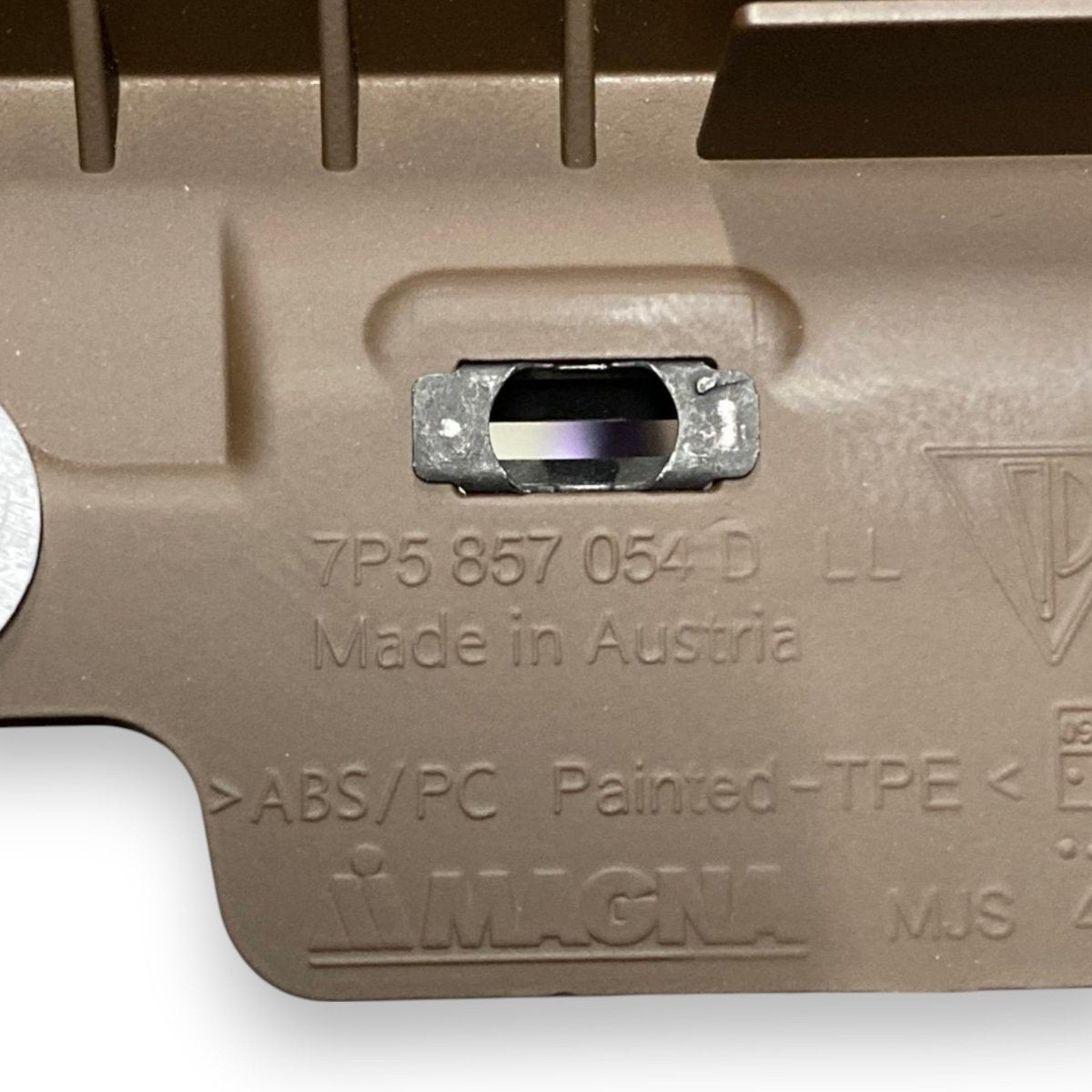 Rivestimento inferiore tachimetro porsche cayenne 92a (2010 - 2017) Cod: 7p5857054d - F&P CRASH SRLS - Ricambi Usati