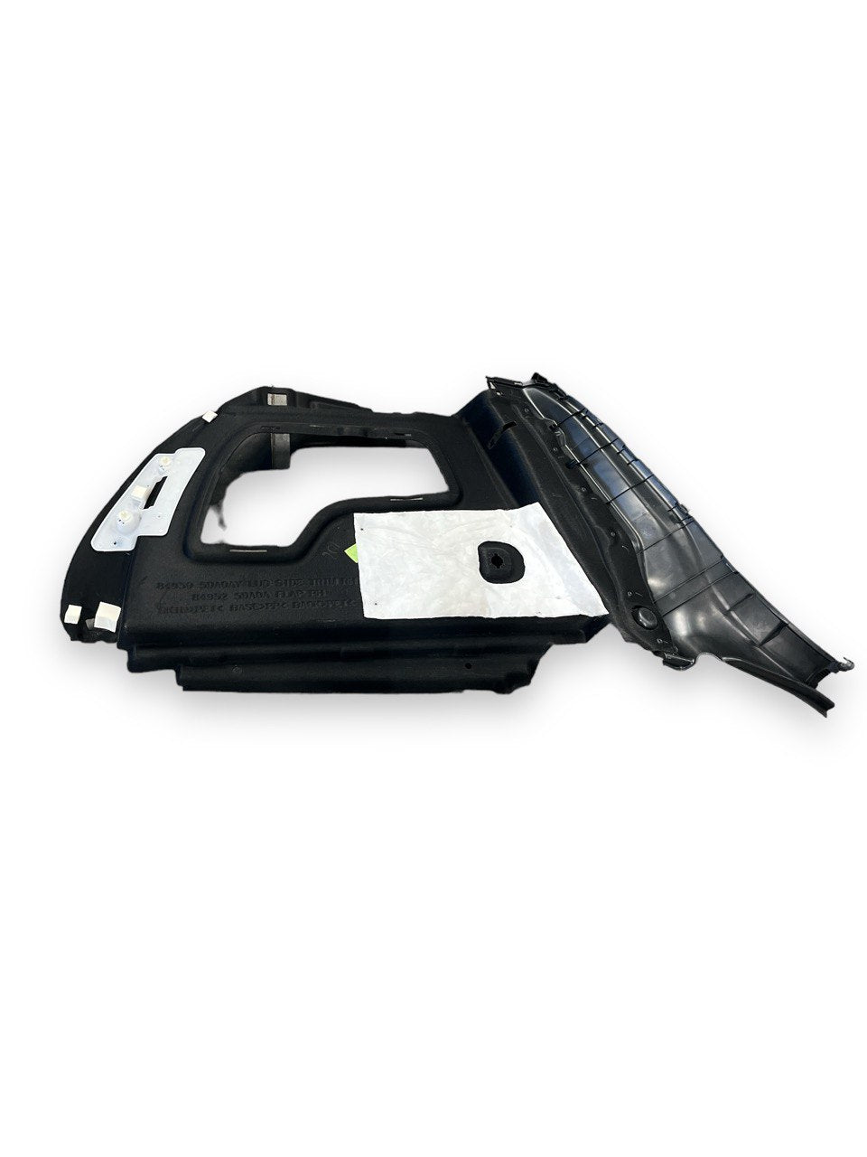 Rivestimento / modanatura bagagliaio laterale destro Infiniti Q30 (2015 - 2019)cod.84952DA0AY - F&P CRASH SRLS - Ricambi Usati