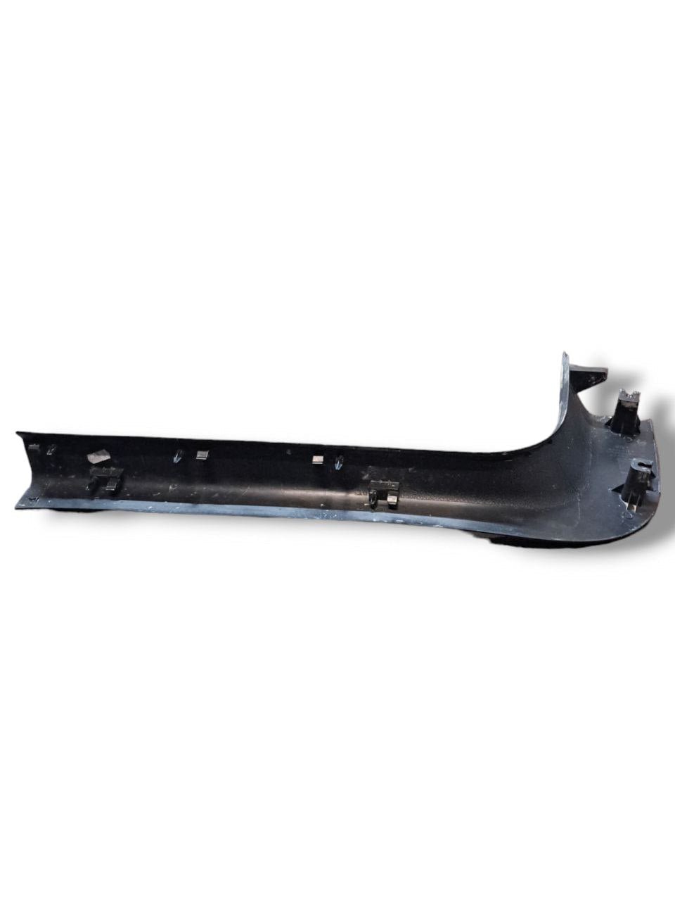 Rivestimento / Modanatura Battitacco anteriore destro Ford Focus (2021) COD:JX7B - A13208ABW - F&P CRASH SRLS - Ricambi Usati