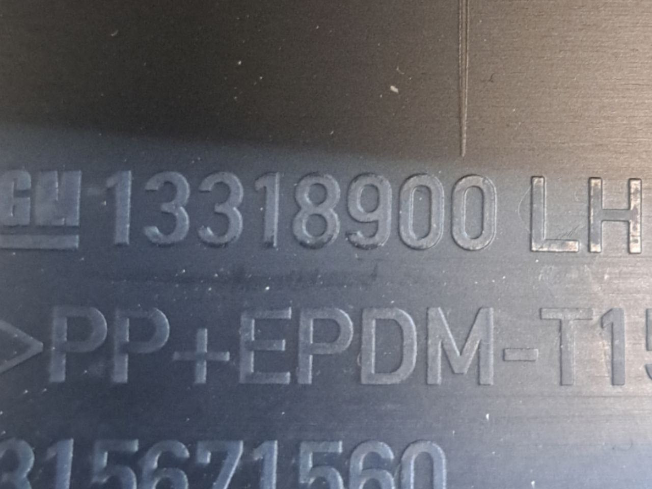 Left door sill trim / molding for Opel Insignia A (2008 - 2017) COD:13318900 - F&P CRASH SRLS - Used Parts