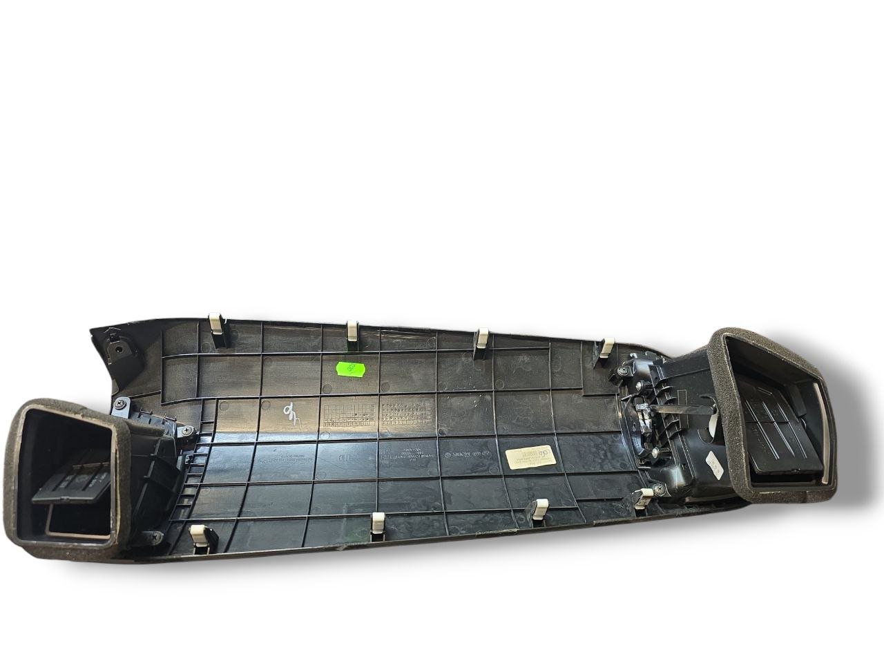 Cover / Molding + Air Conditioning Vents Kia Sportage SL (2010 - 2016) Code: 84795 - 3U010 - F&P CRASH SRLS - Used Parts