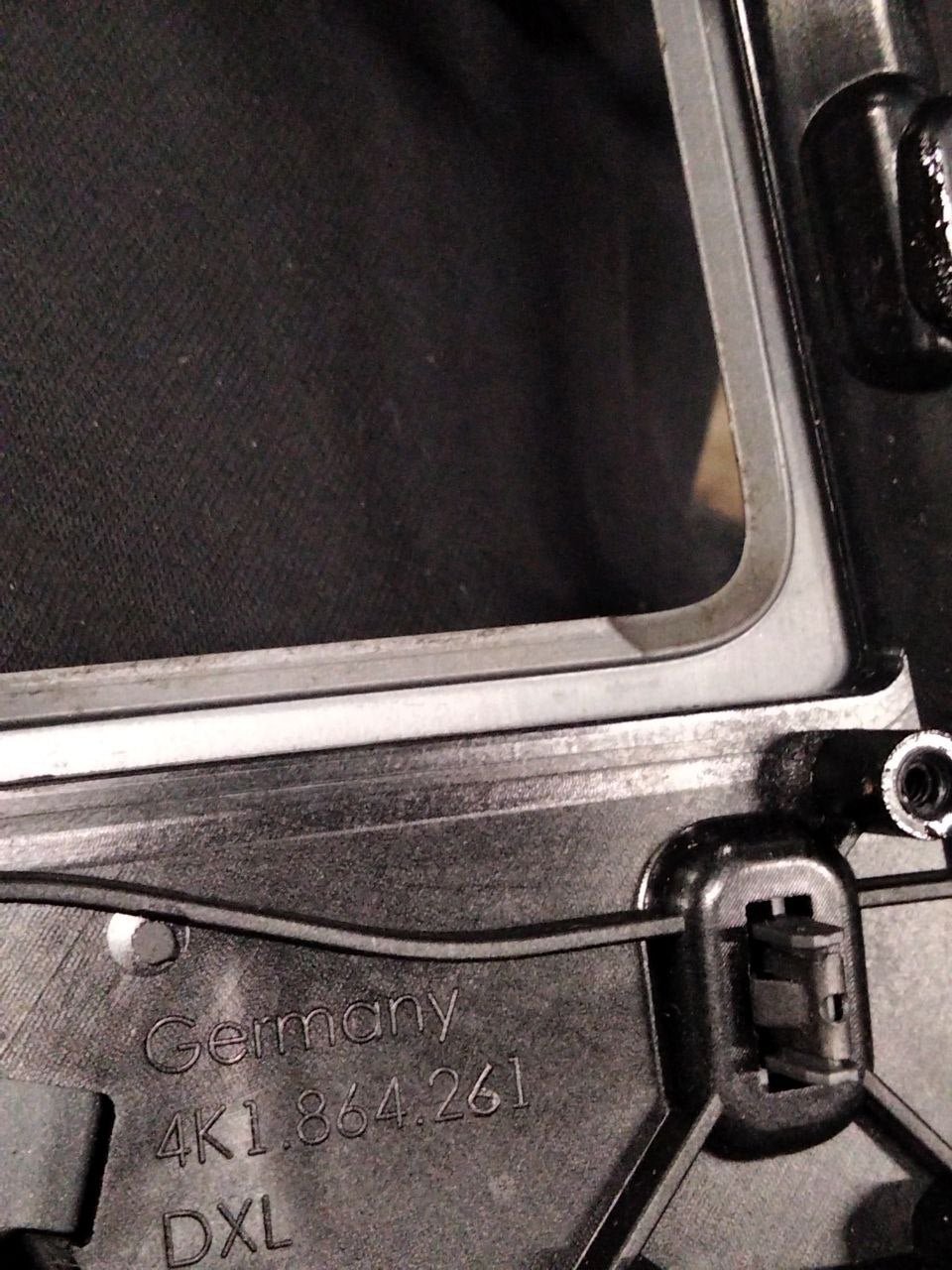 Rivestimento / Modanatura Console Centrale Audi A7 (2017>) cod.4K1864261 - F&P CRASH SRLS - Ricambi Usati