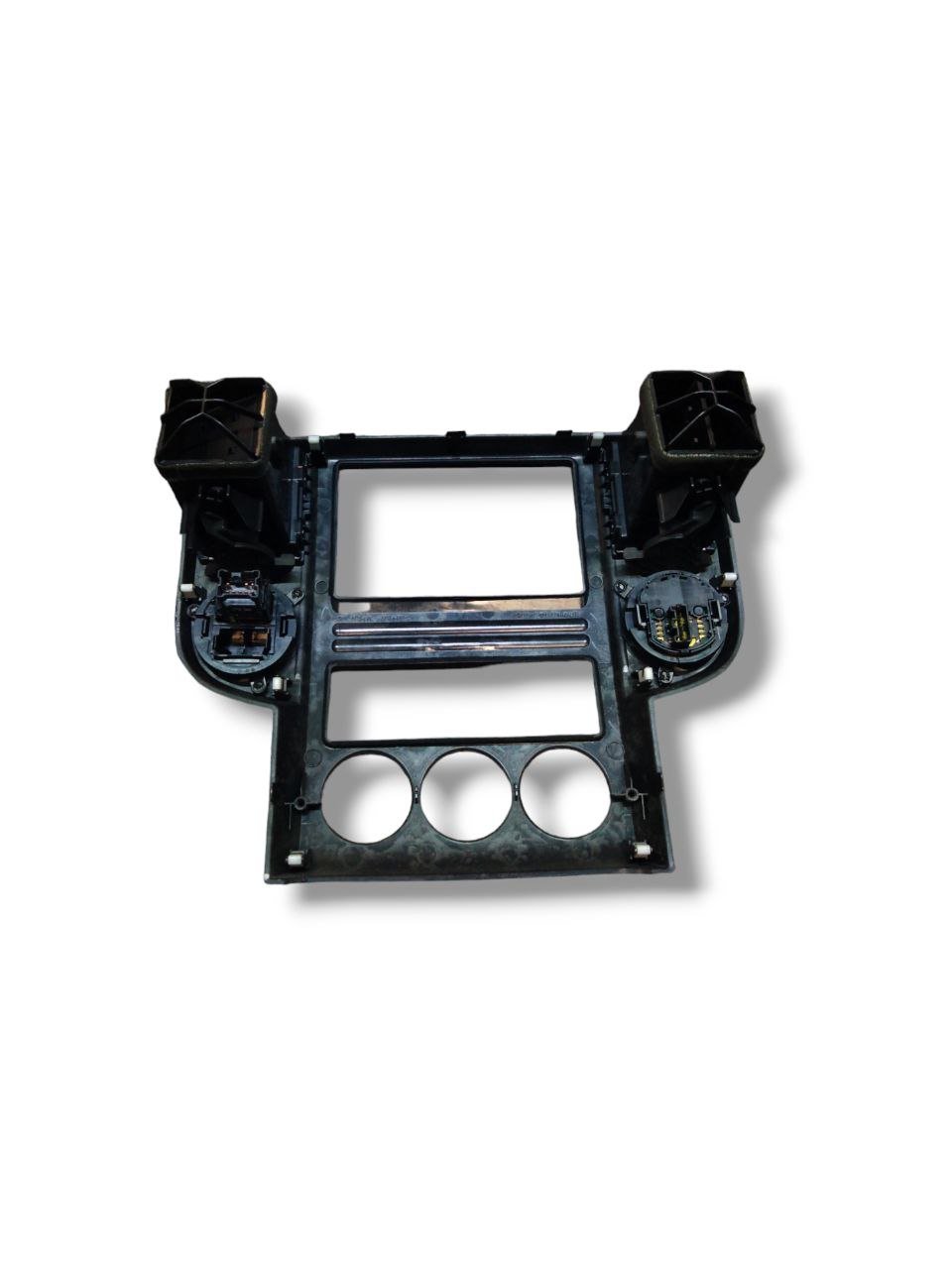 Rivestimento / Modanatura Cruscotto Centrale Nissan X - Trail T32 (2014 - 2020) cod.68260EQ100 - F&P CRASH SRLS - Ricambi Usati