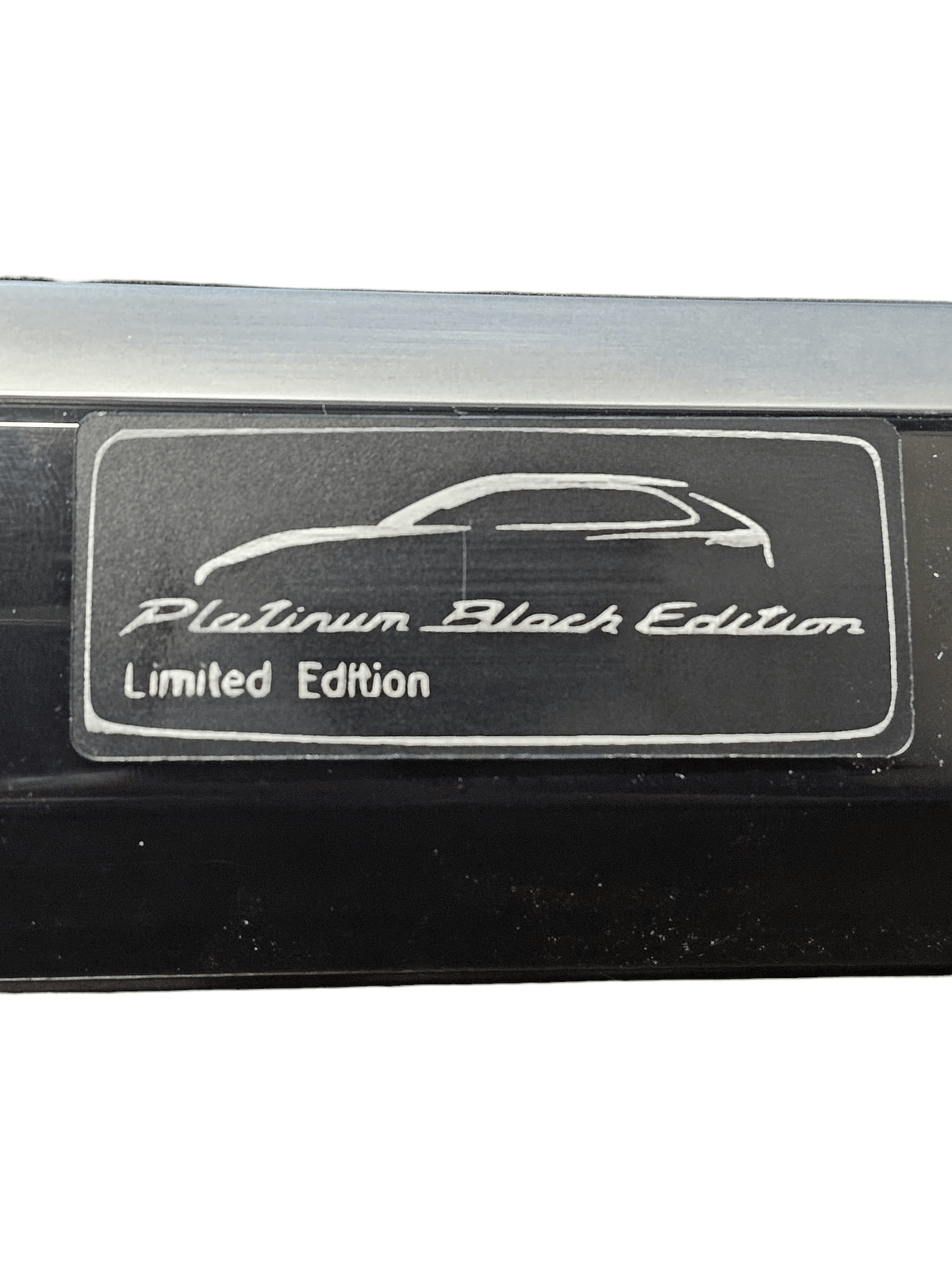 Dashboard Trim / Molding Right Porsche Cayenne 92A Code:7P5857222 Platinum Black Edition (2010 - 2017) - F&P CRASH SRLS - Used Parts