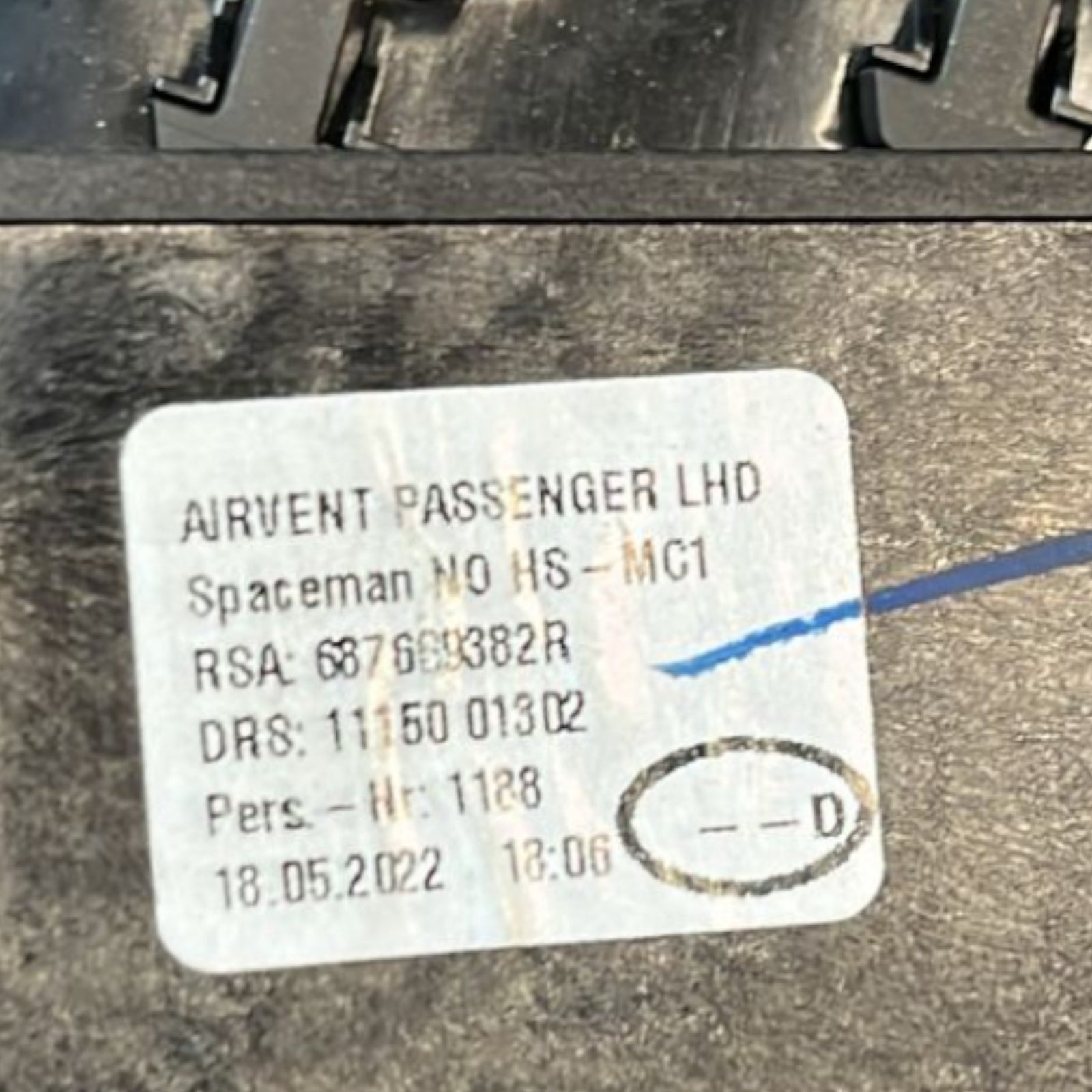 Rivestimento / Modanatura Cruscotto Renault Captur II cod:687609382R (2019>) - F&P CRASH SRLS - Ricambi Usati