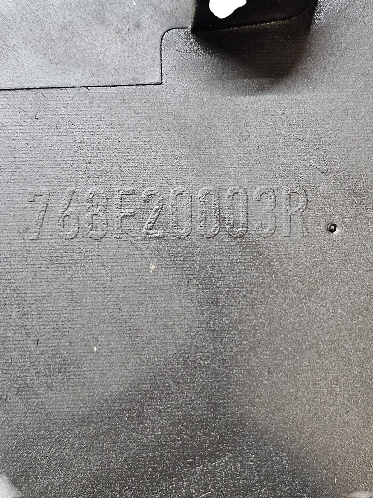 Rivestimento / Modanatura Esterno Laterale Sinistro Renault Master III Cod:768F20003R (2010 - 2024) - F&P CRASH SRLS - Ricambi Usati