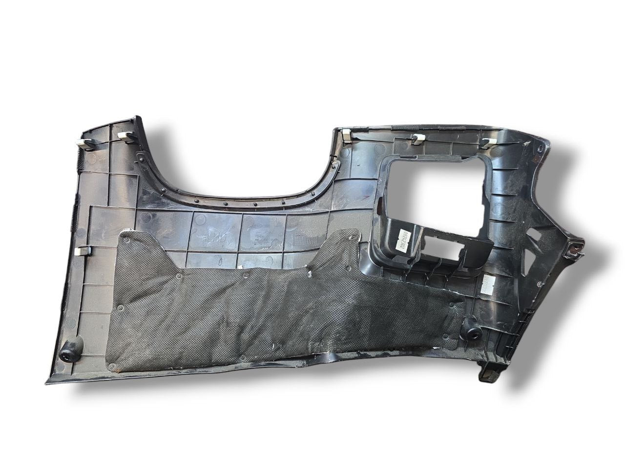 Cover / Internal Trim Lower Left Dashboard Kia Soul (2013 - 2018) Code: 84750 - B2000 - F&P CRASH SRLS - Used Parts