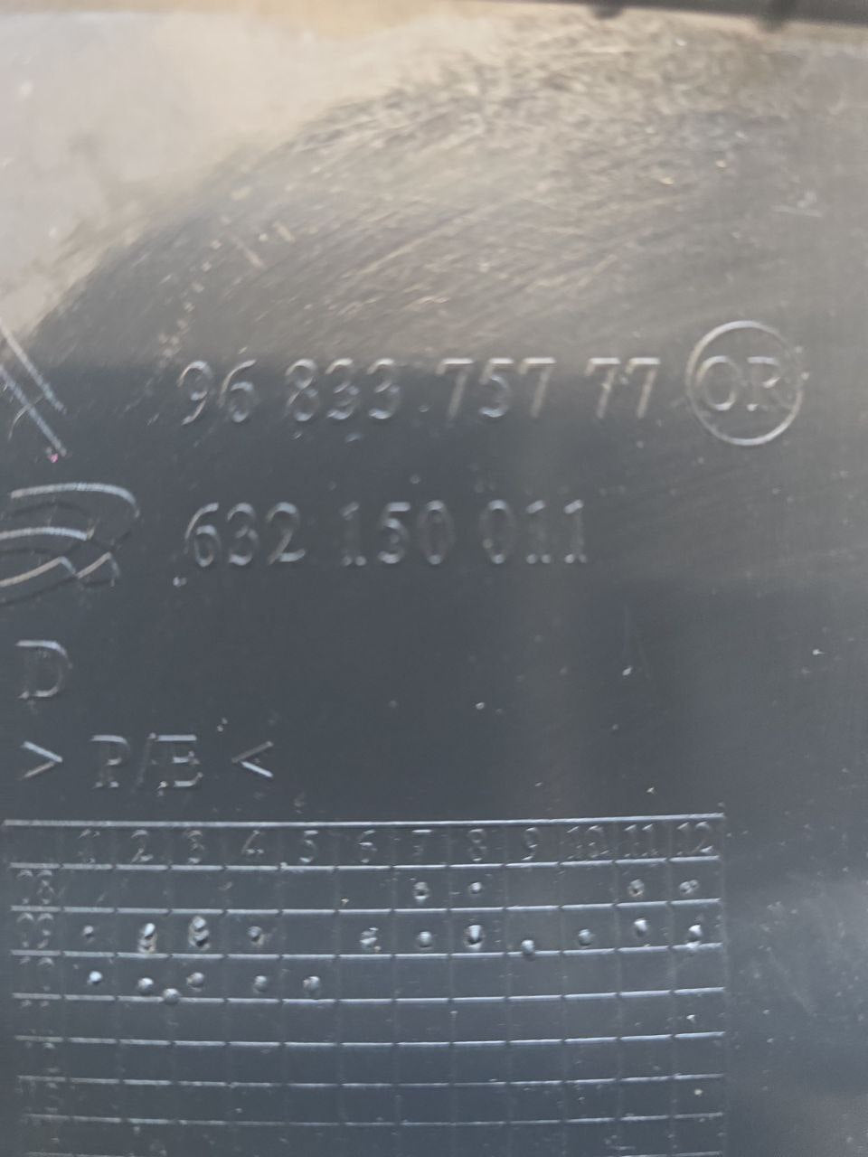 Cover / Internal Trim Right Pillar Citroen C3 (2009 - 2015) Code: 9683375777 - F&P CRASH SRLS - Used Parts