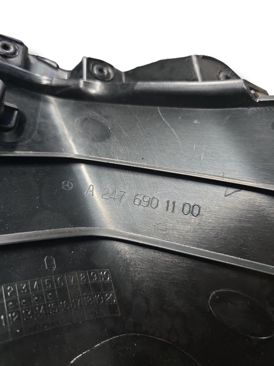 COVERING / INTERNAL MOULDING LEFT MERCEDES - BENZ CLASS B W247 Code: A2476901100 (2019 - 2023) - F&P CRASH SRLS - Used Parts