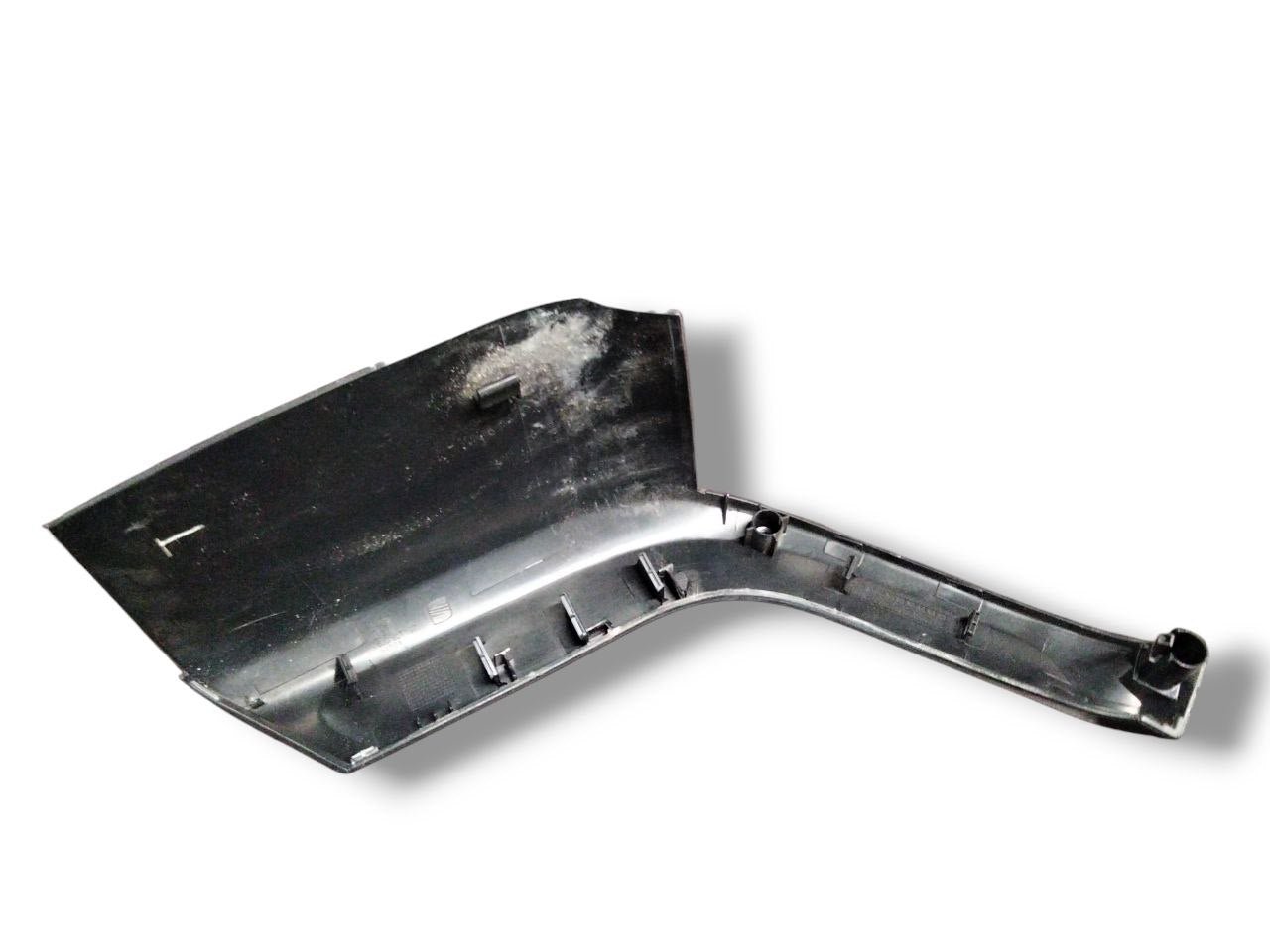 Rivestimento / modanatura porta posteriore sinistra Seat Ibiza IV (2008 - 2016) cod.6j0867197 - F&P CRASH SRLS - Ricambi Usati