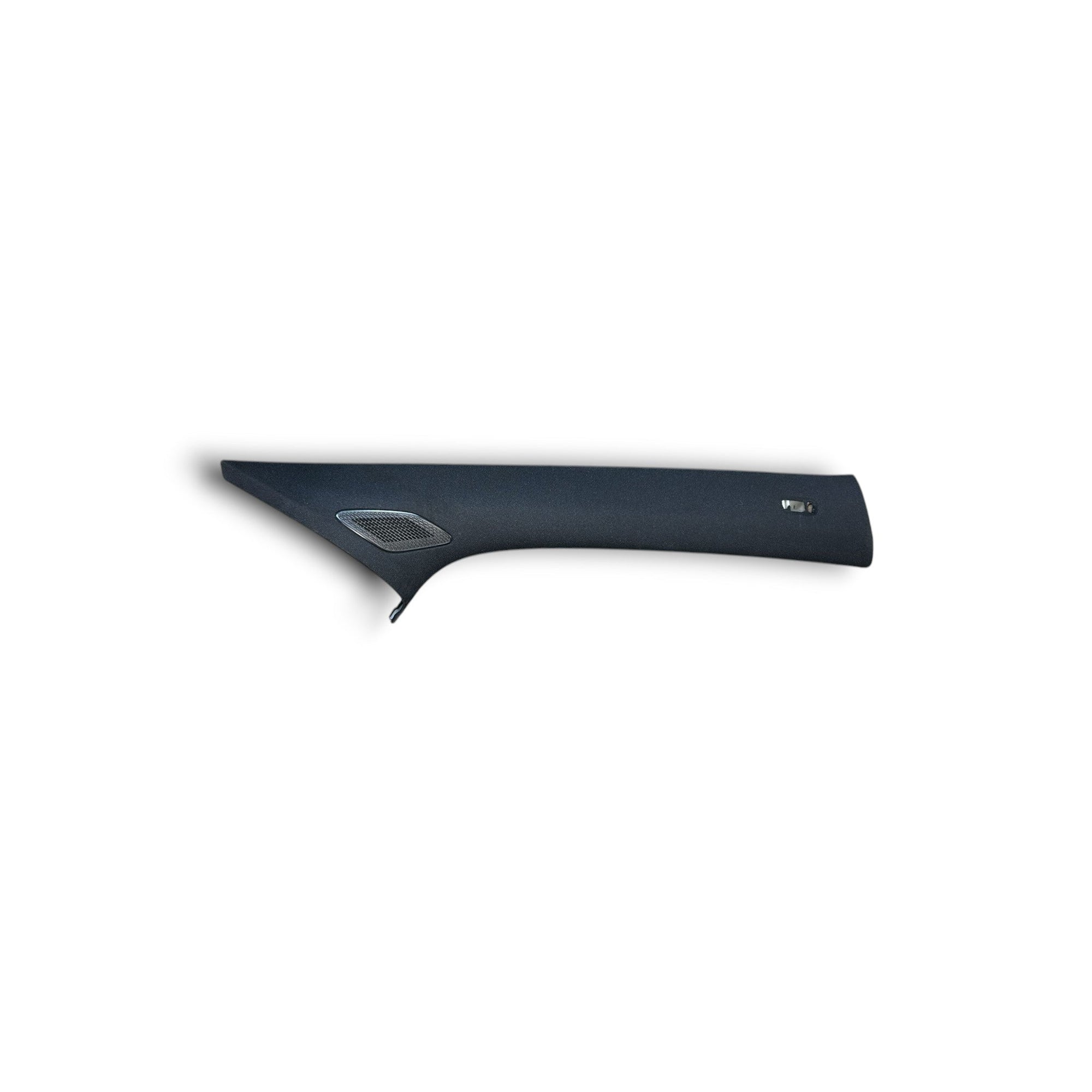 Rivestimento Montante Anteriore Destro Mercedes Benz Classe B (W247) cod.A2476900200 (2019 > ) - F&P CRASH SRLS - Ricambi Usati