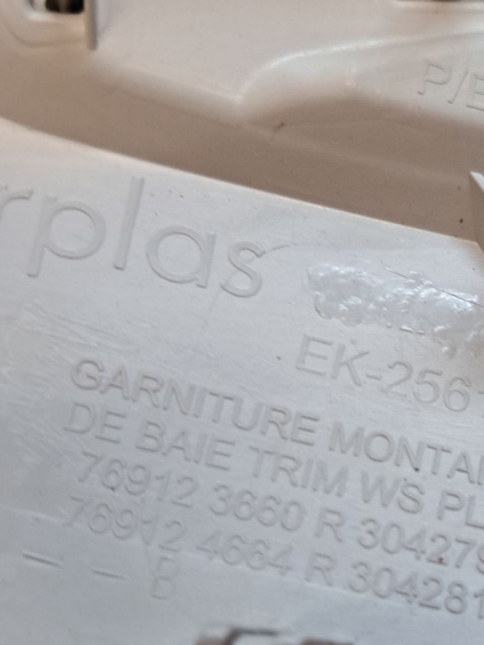 Left Front Pillar Cover (sx) Renault Clio V (2019>) COD:769123660R - F&P CRASH SRLS - Used Parts