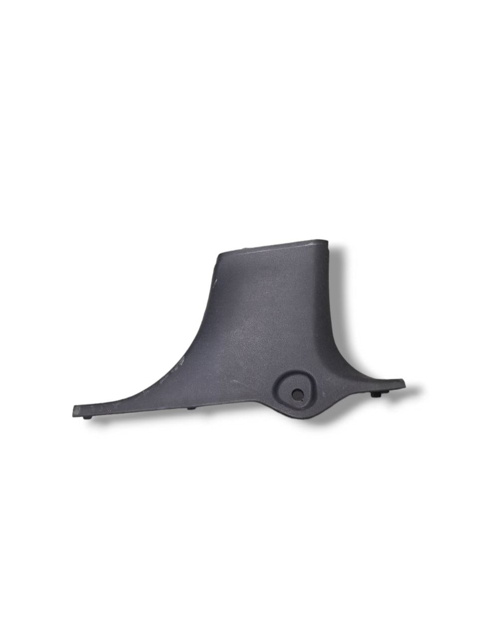 Rivestimento Montante Inferiore destro Mercedes - Benz Classe A w176 COD:A1766920122 ( 2012 - 2018 ) - F&amp;P CRASH SRLS - Ricambi Usati