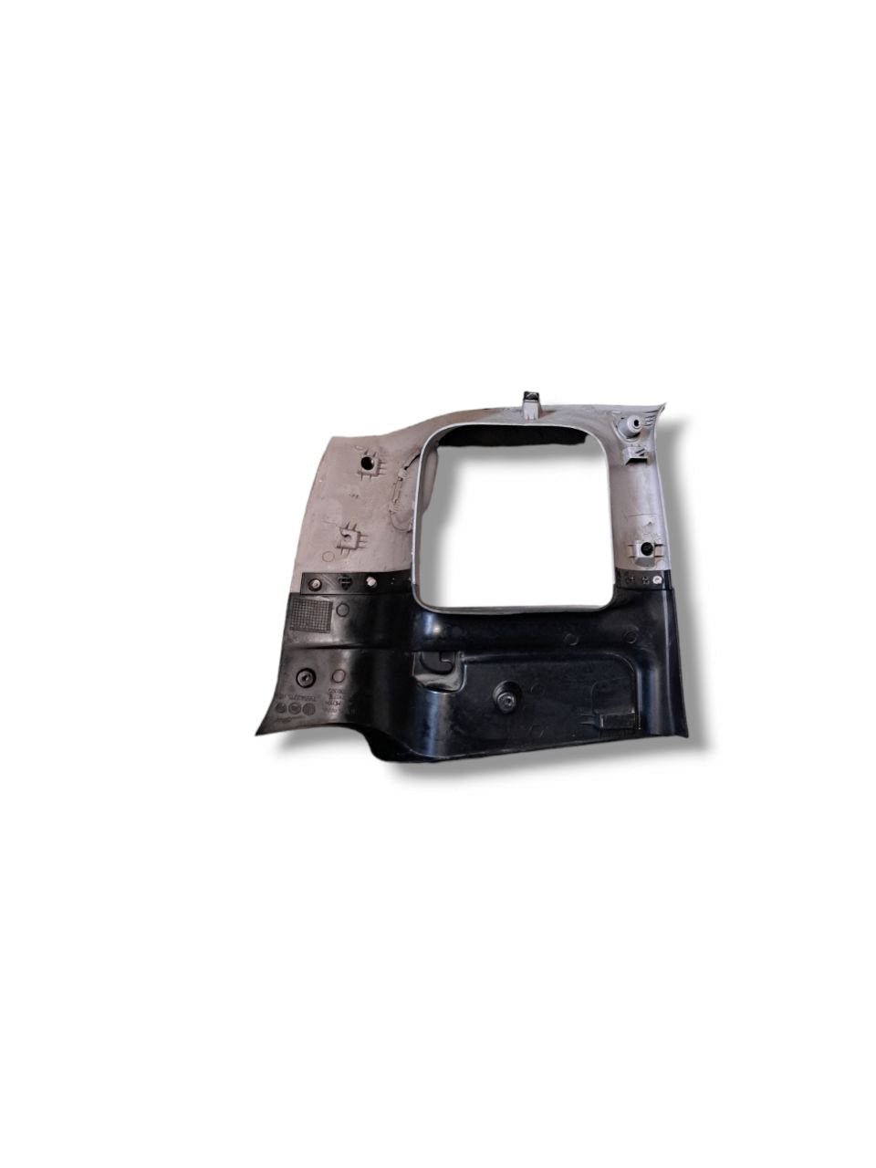 Right rear pillar cover (dx) Fiat Panda 312 (2012>) CODE:735542215 - F&P CRASH SRLS - Used Parts