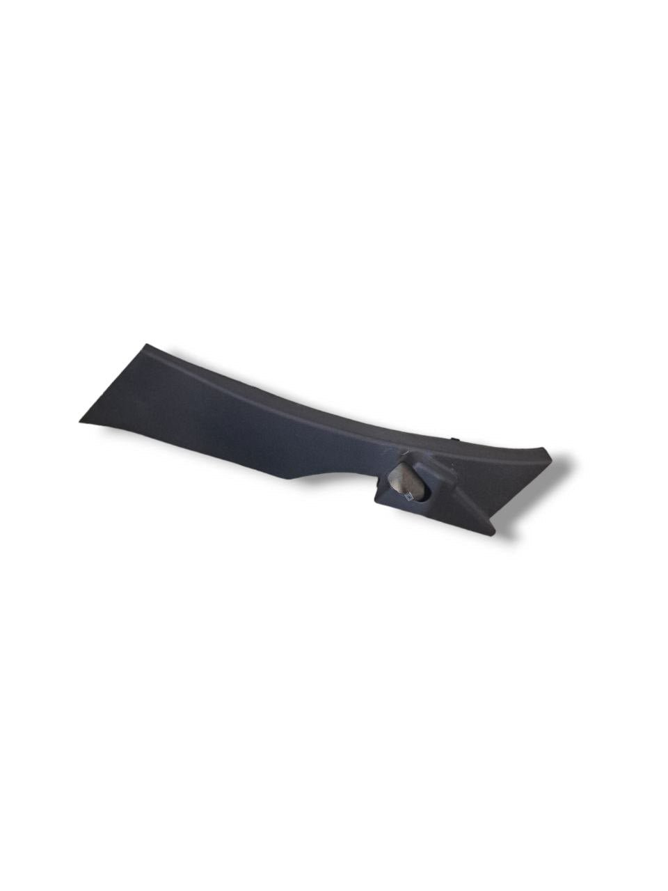 Left rear pillar covering Renault Clio IV (2012 - 2019) CODE:849512982R - F&P CRASH SRLS - Used Parts