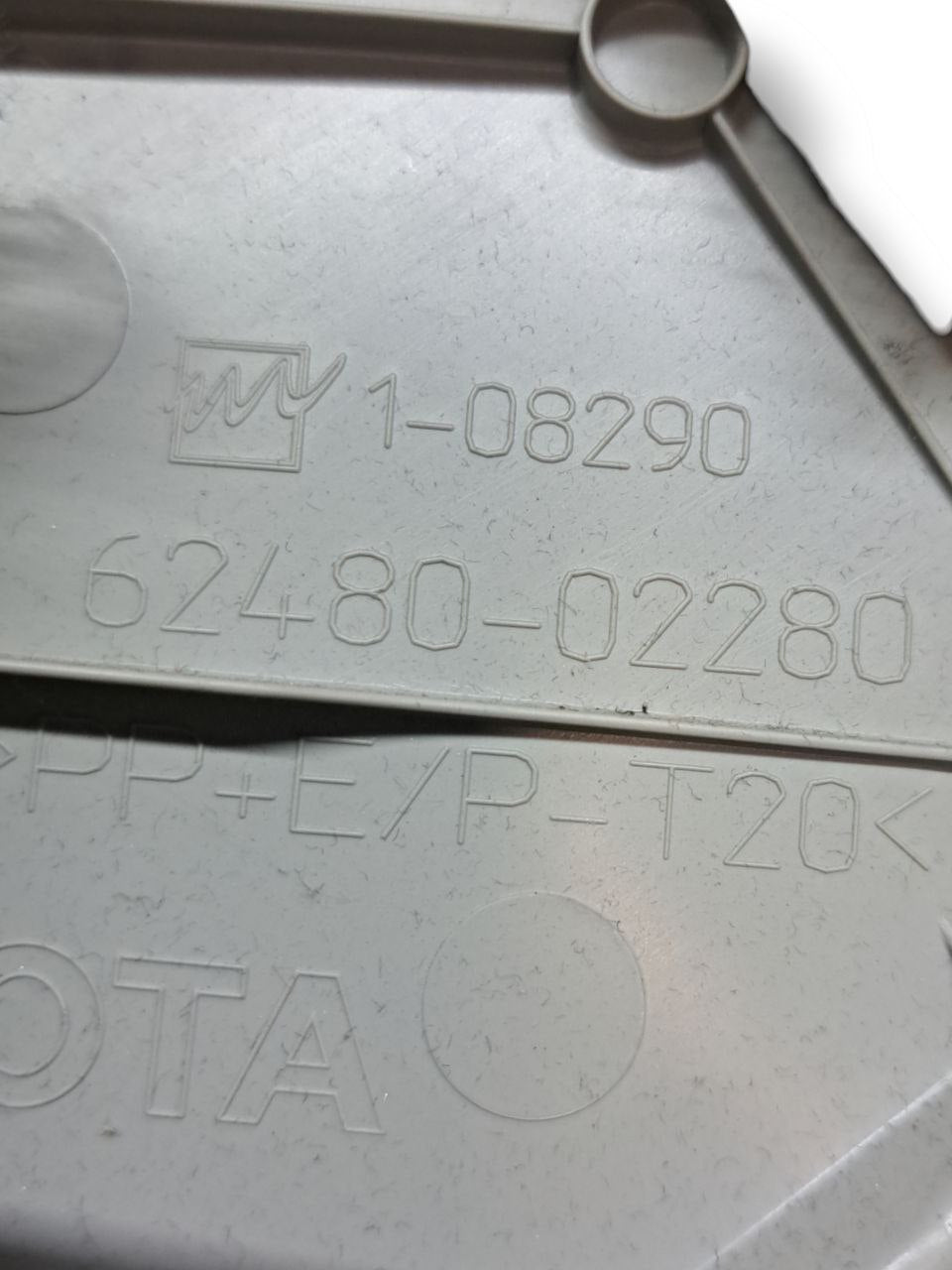 Left rear pillar covering Toyota Auris (2018) COD: 62480 - 02280 - F&P CRASH SRLS - Used Parts