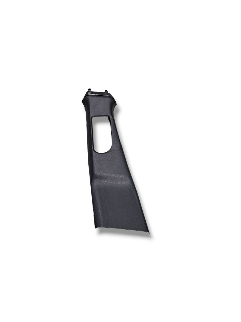 Left Pillar Cover (sx) Mercedes - Benz Class A w176 (2012 - 2018) COD:A1766900225 - F&P CRASH SRLS - Used Parts