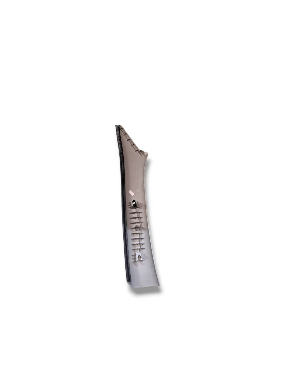 Upper right pillar cover Opel Insigna A (2008 - 2017) CODE:13298395 - F&P CRASH SRLS - Used Parts