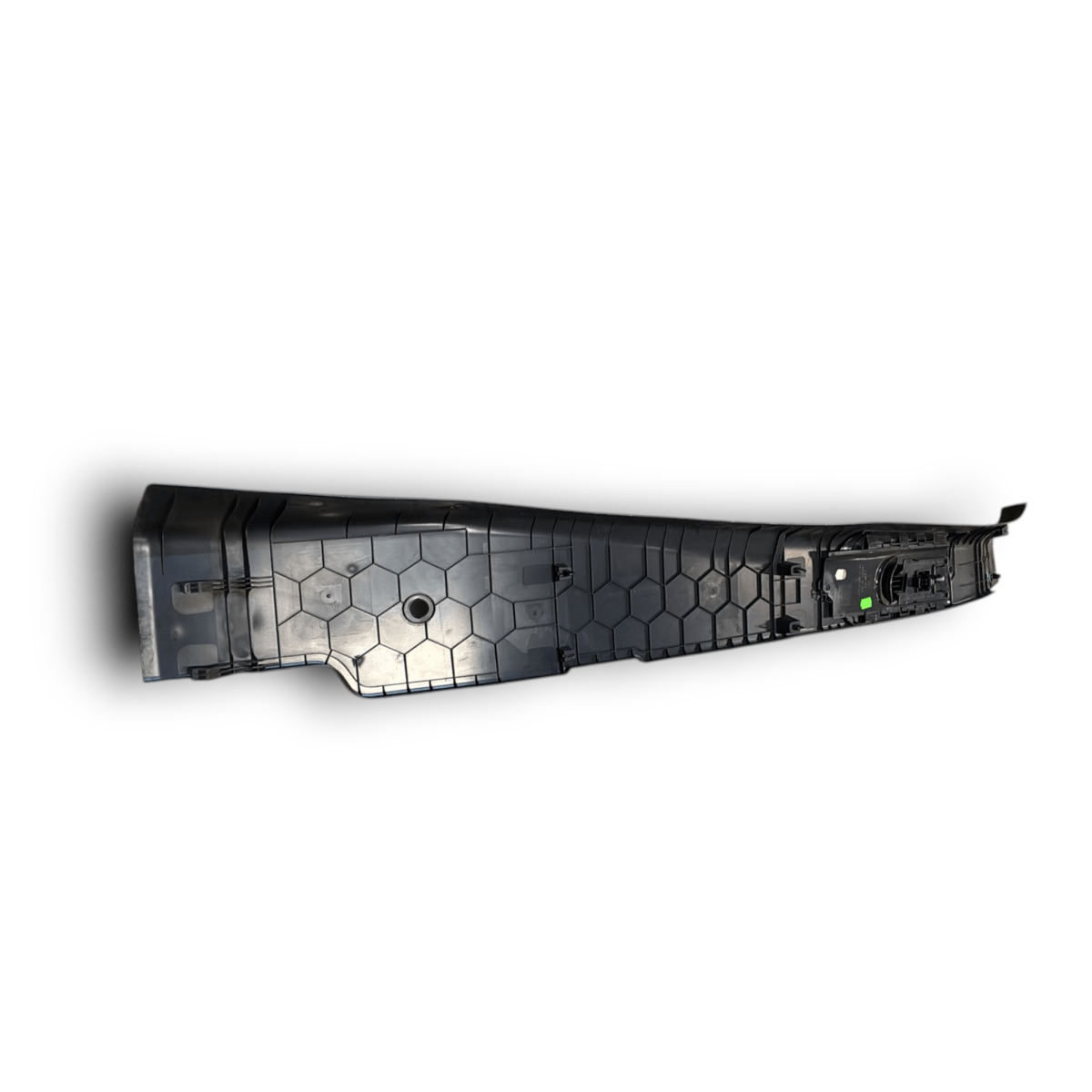 Left upper pillar cover Mercedes Sprinter W907 - W910 code: A9106901800 (2018 - >) - F&P CRASH SRL - Used Parts