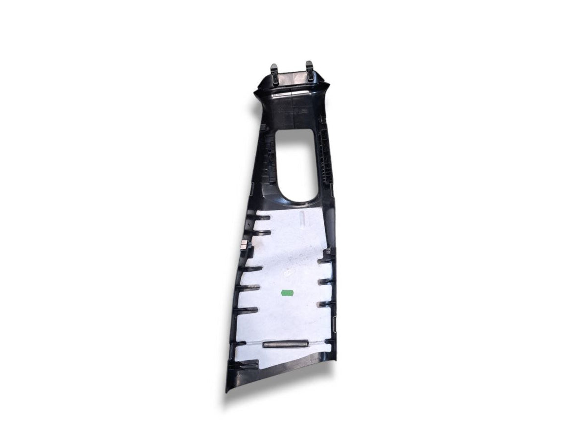 Upper Left Pillar Cover (sx) Mercedes - Benz Class A w176 (2012 - 2018) COD:A1766901900 - F&P CRASH SRLS - Used Parts