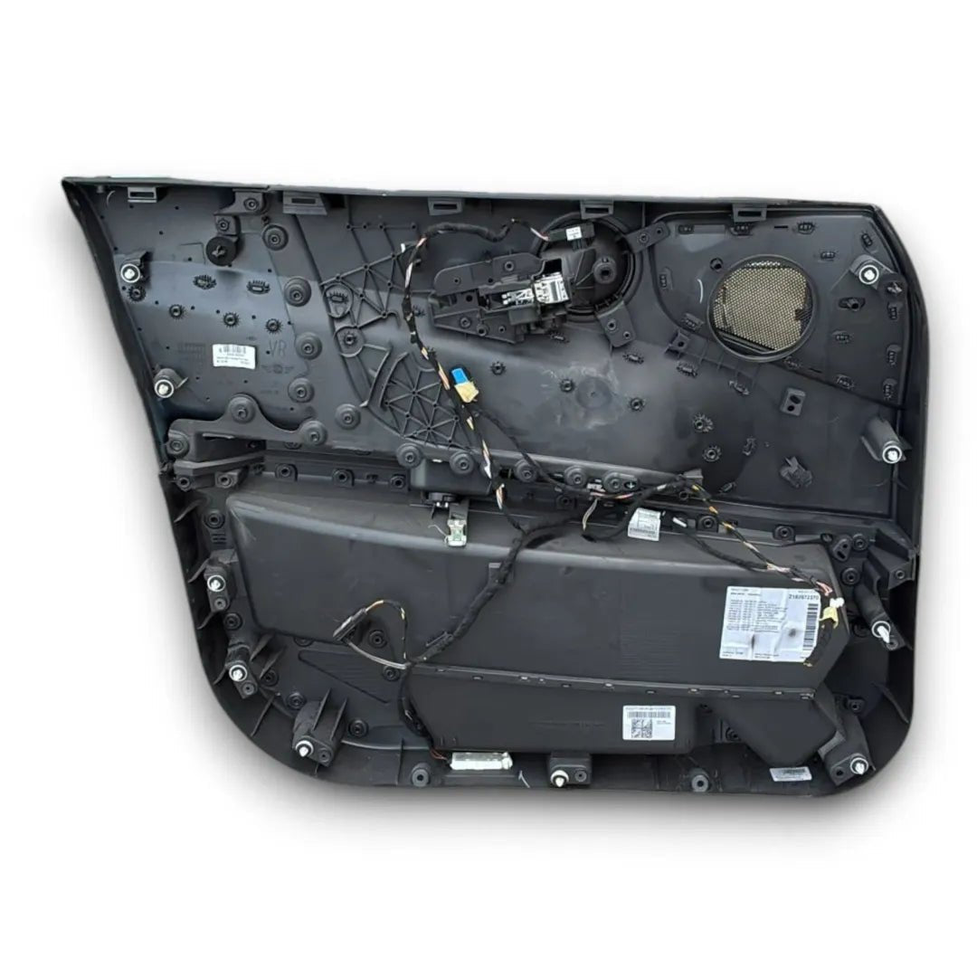 Dettaglio Rivestimento pannello porta destro MINI Countryman F60 2016–2020 - foto 2