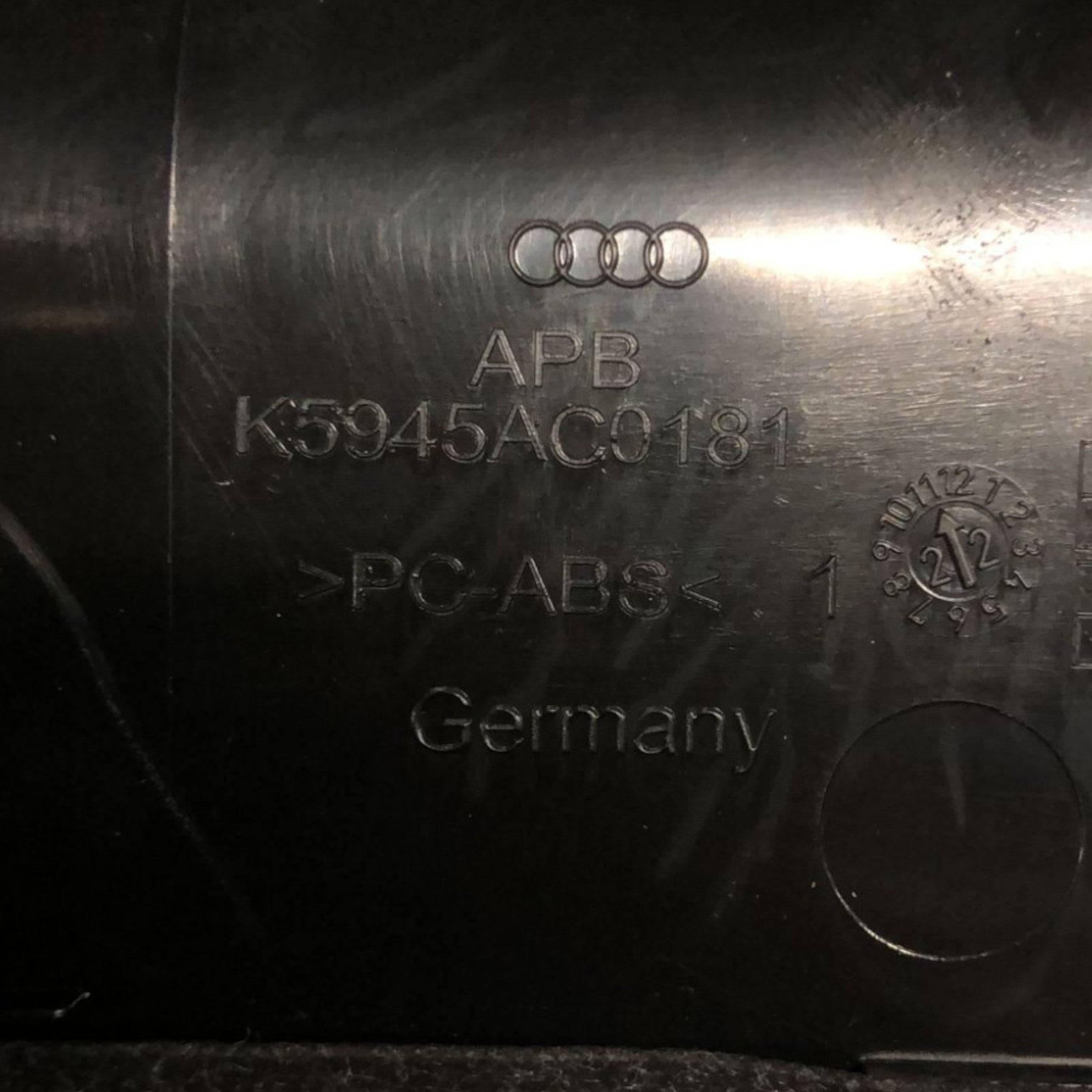 Rivestimento Piantone Sterzo Audi A3 8Y (2020 >) cod:K5945AC0181 - F&P CRASH SRLS - Ricambi Usati