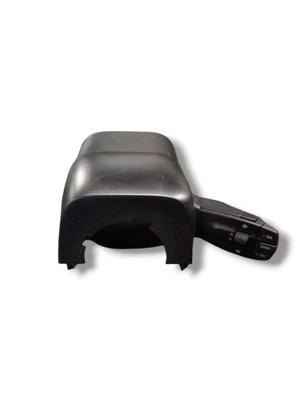Lower steering column cover with radio controls Seat Ibiza IV (2008 - 2017) cod.6J0858559 - F&P CRASH SRLS - Used Parts