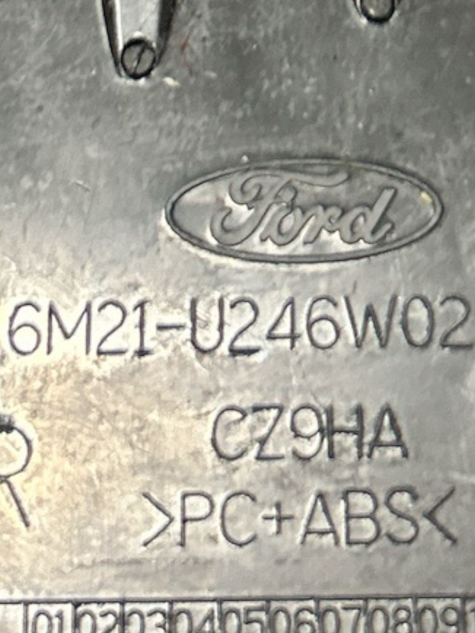Rivestimento Pilastro B Inferiore Destro Ford Galaxy II (2006 > 2015) cod.606M21R243W06 - F&P CRASH SRLS - Ricambi Usati