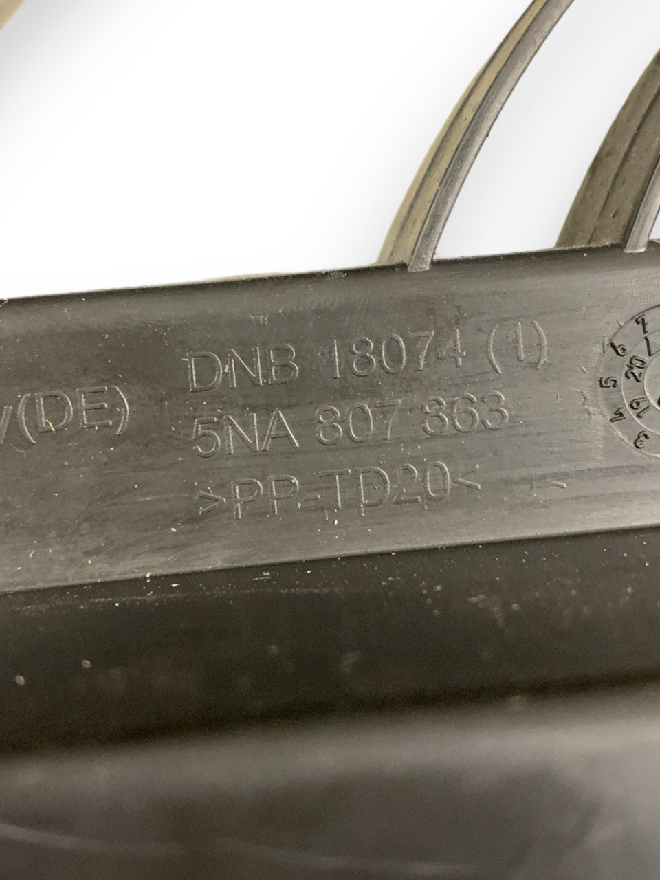 Rivestimento Supporto Paraurti Posteriore Volkswagen Tiguan (2017) cod.5NA807863 - F&P CRASH SRLS - Ricambi Usati