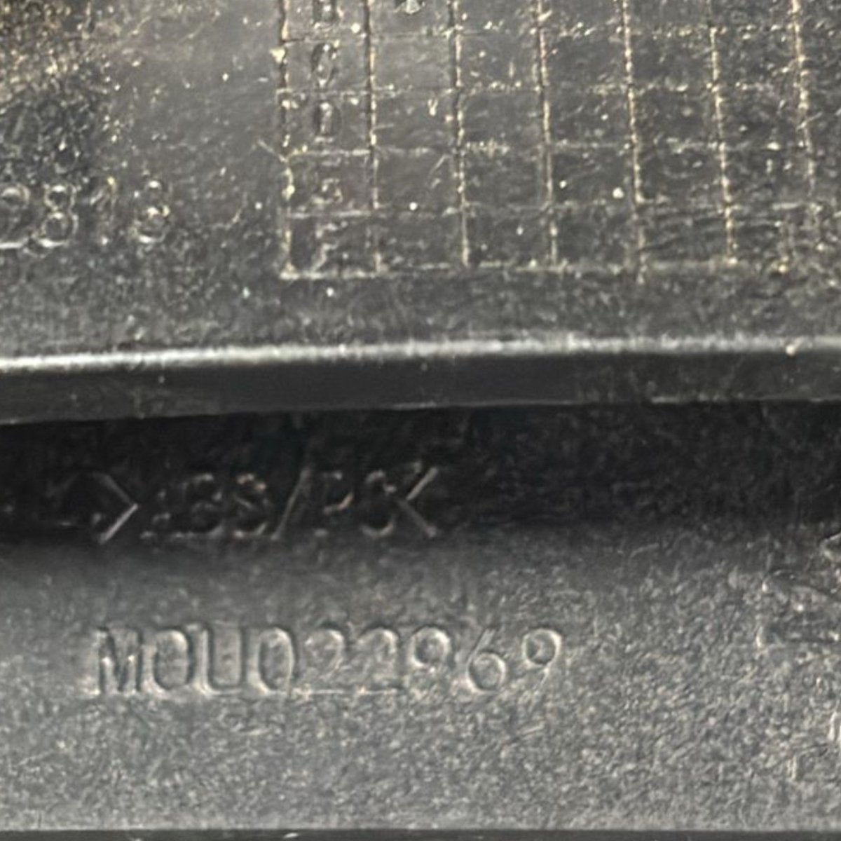 Rivestimento tachimetro peugeot 208 II cod . m0u022969 (2019 >) - F&P CRASH SRL - Ricambi Usati