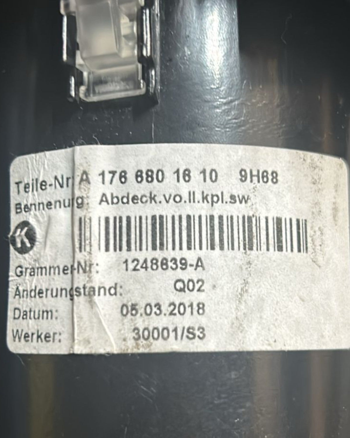 Central Tunnel Cover Mercedes Benz Class A (W176) cod.A1766801610 (2012 > 2018) - F&P CRASH SRLS - Used Parts