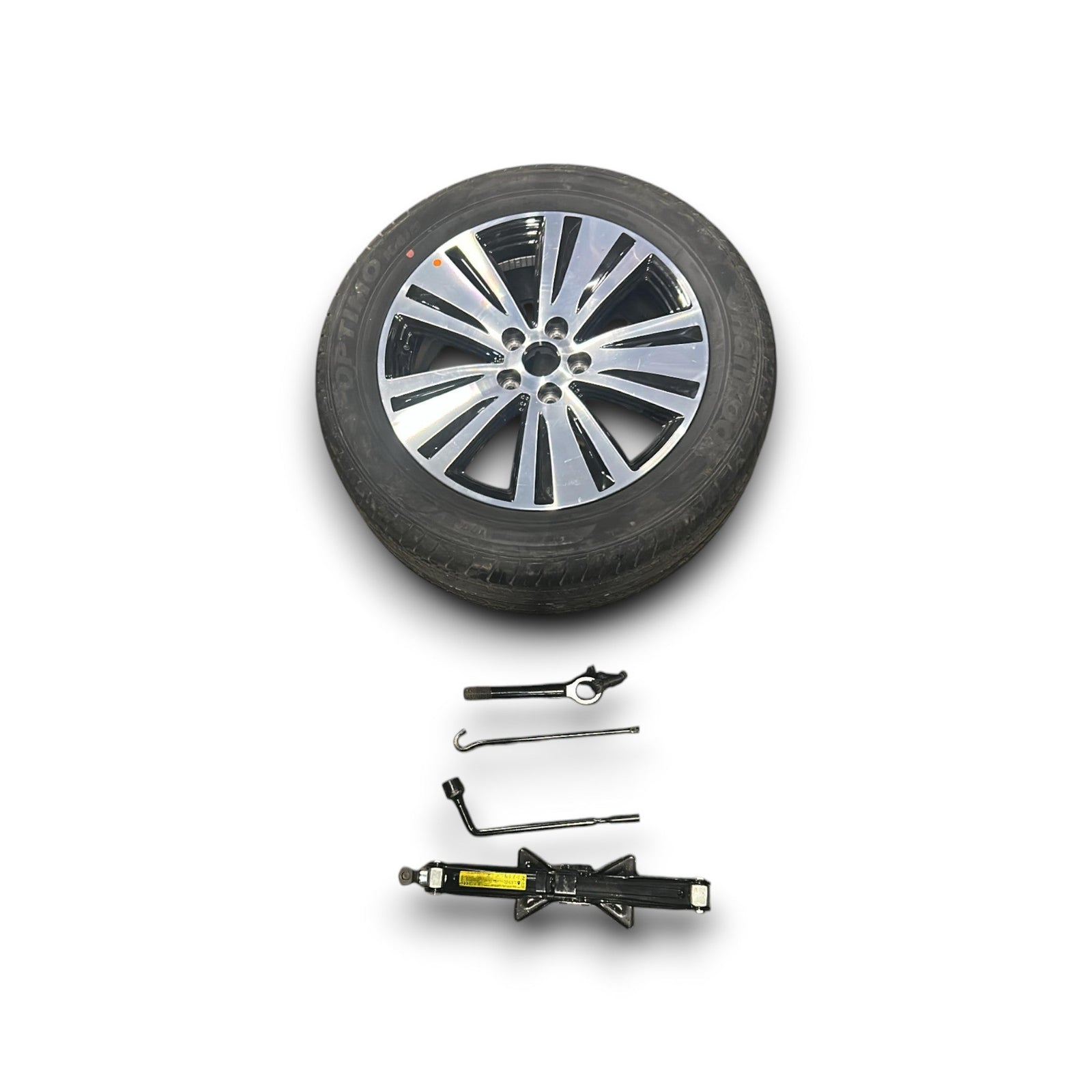Ruota Di Scorta Kia Sportage (SL) cod.52910 - 3U710 (5 Fori / 235 / 55 R18) (2010 > 2016) + Kit Riparazione Ruota - F&P CRASH SRLS - Ricambi Usati