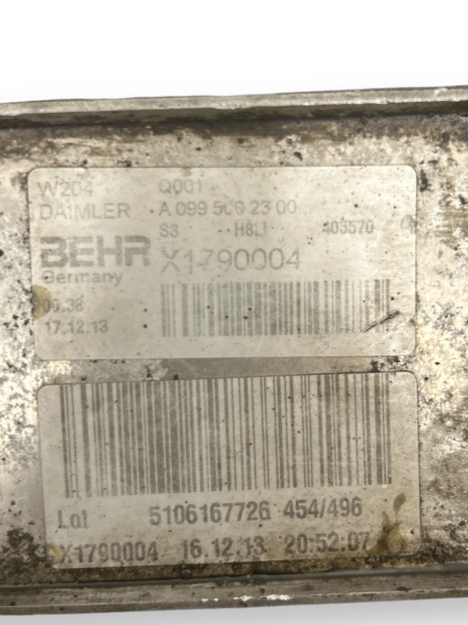 Engine Oil Cooler (BEHR) Mercedes Benz Class C (W204) / Mercedes Class E (W212) 2.10 CDI (2007 to 2014) code.A0995002300 - F&P CRASH SRLS - Used Parts