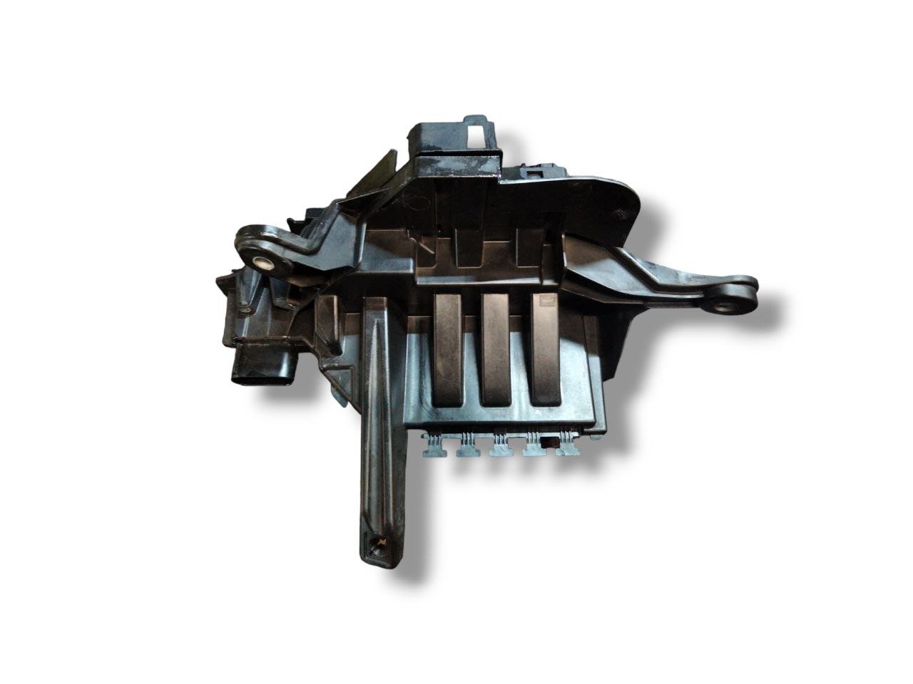 Scatola / Centralina fusibili Mercedes - Benz Classe C W205 (2014 - 2021)cod.DBPD924 - F&P CRASH SRLS - Ricambi Usati