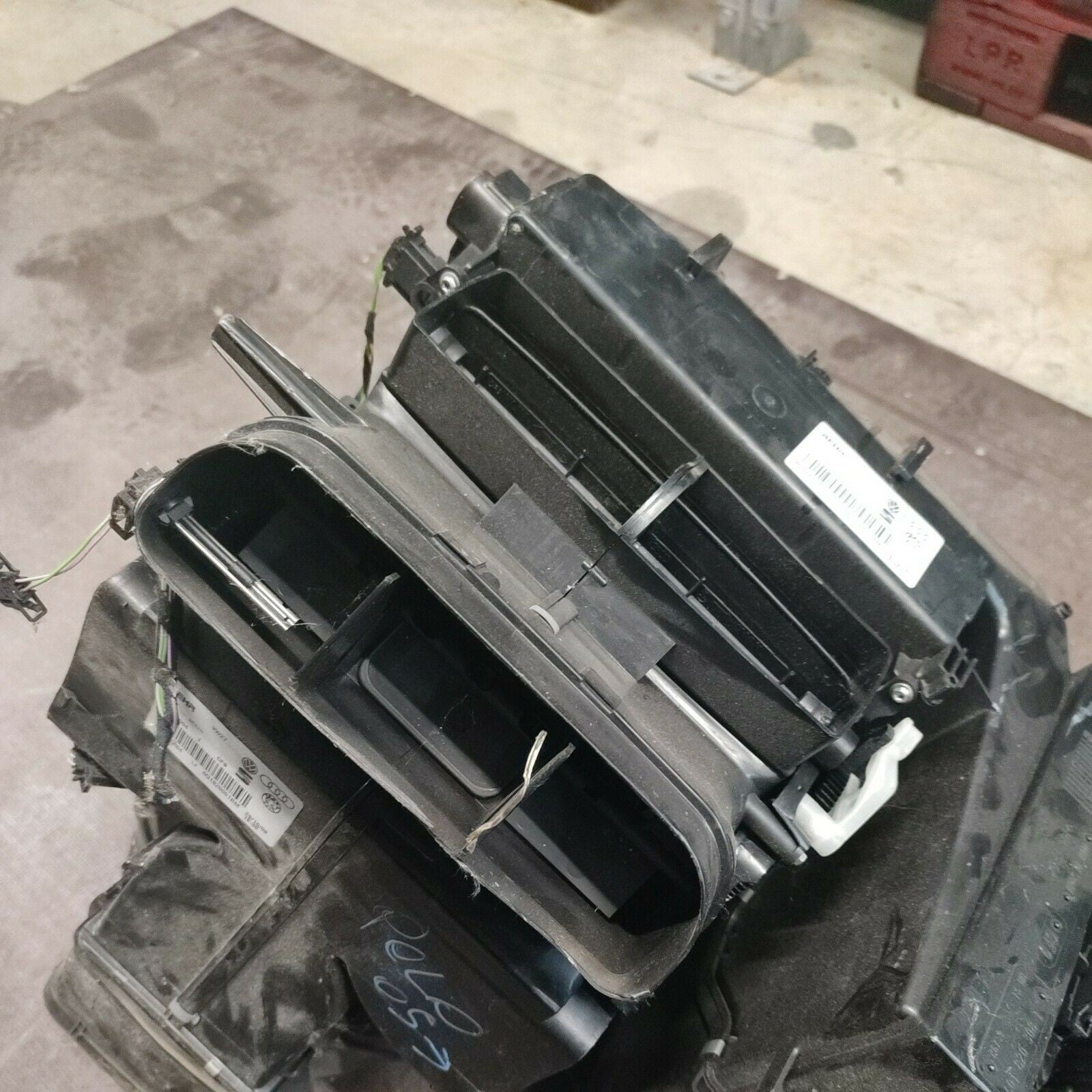 Scatola Del Ventilatore Cassetta Riscaldante Completo VW Polo (9N) (2002 - 2005) - F&P CRASH SRLS - Ricambi Usati