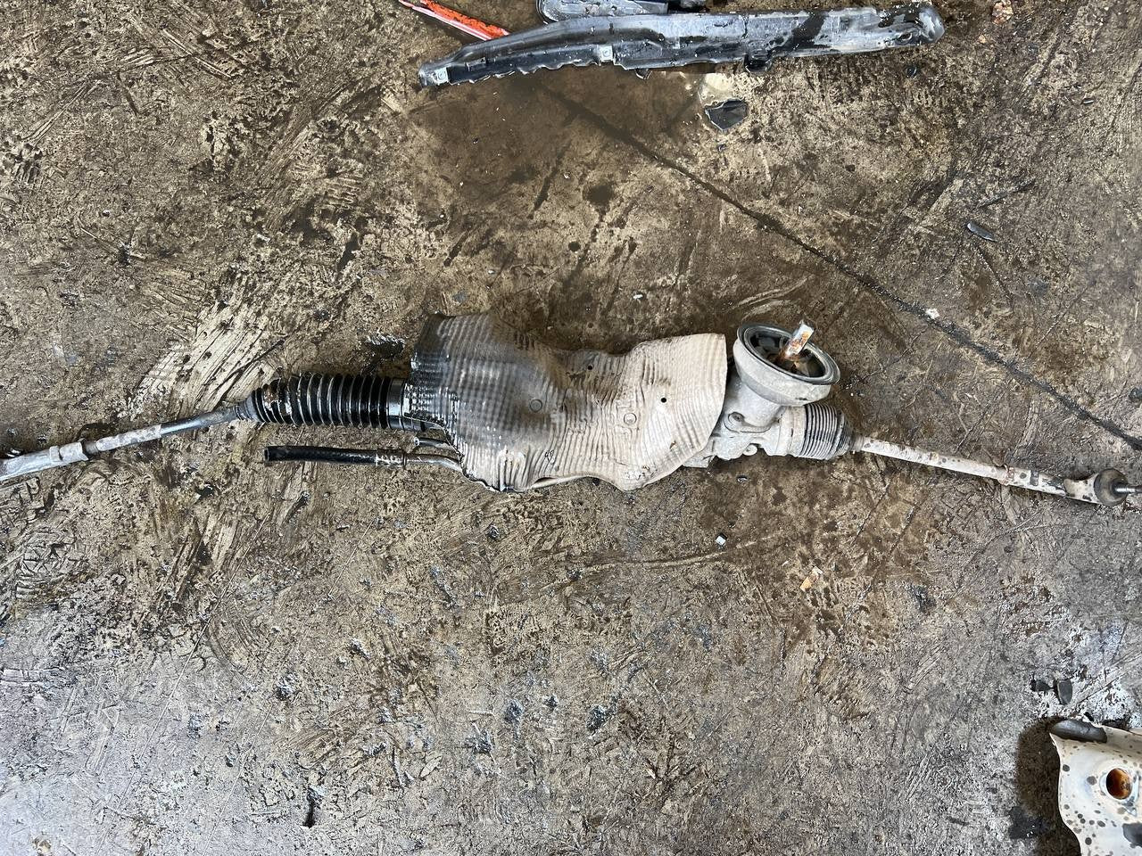 Scatola di sterzo Citroen C4 Picasso 1.6 hdi 2007 - F&P CRASH SRLS - Ricambi Usati