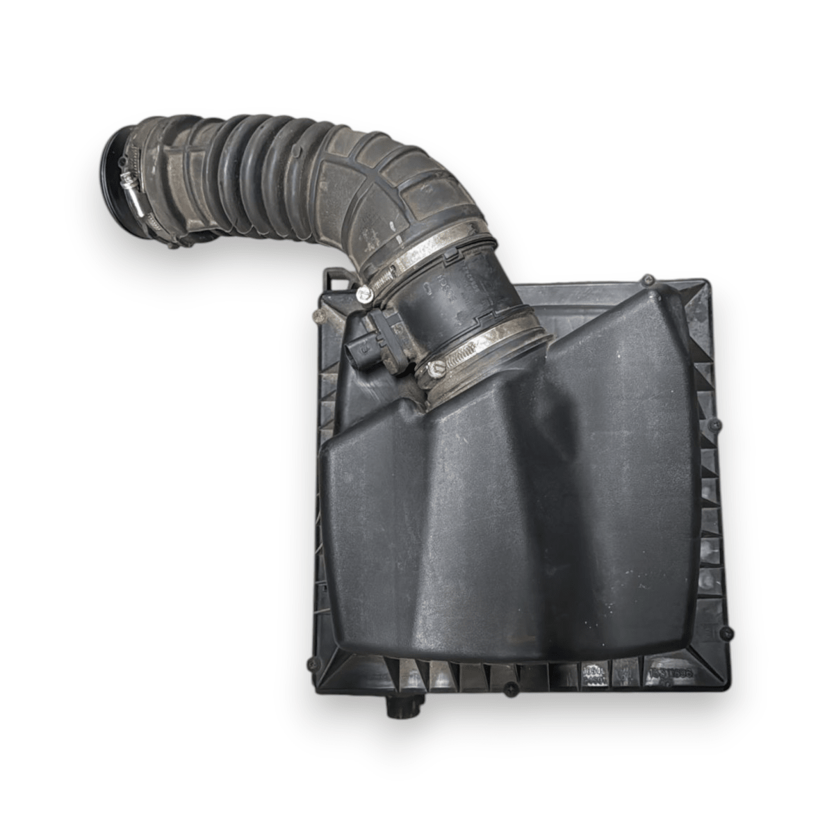 Air filter box / Complete filter box Chevrolet Orlando 2.0 diesel code 13311896 (2011 - 2018) - F&P CRASH SRL - Used Parts