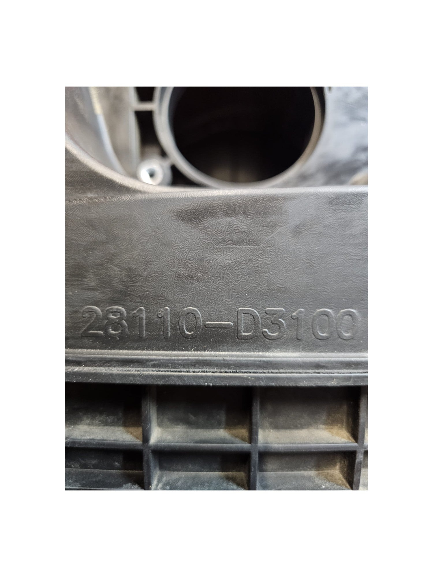 Scatola filtro aria / Box filtro Hyundai Tucson 1.7 Diesel Cod:28110D3100 (2015 - 2020) - F&P CRASH SRLS - Ricambi Usati