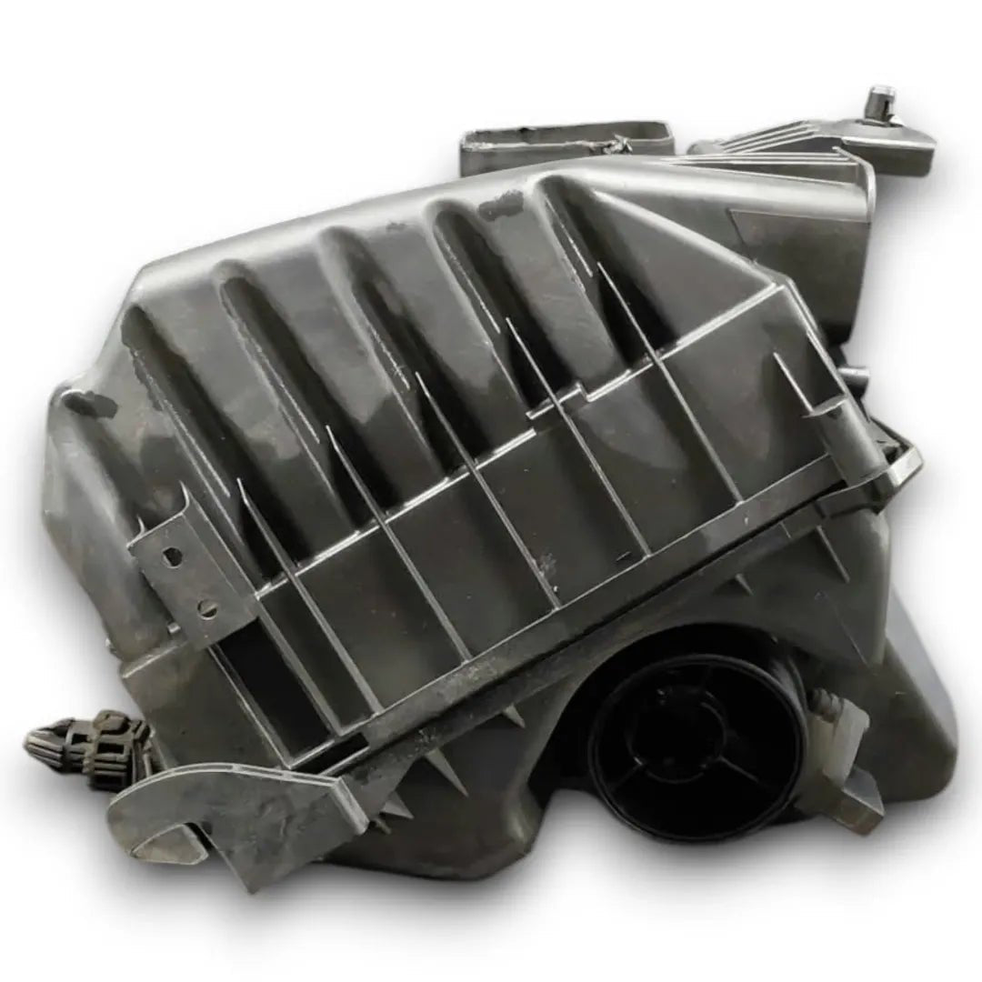 Scatola filtro aria completa Audi A4 8E 2004–2008 OEM 06C133843 - F&P CRASH SRL - Ricambi Usati