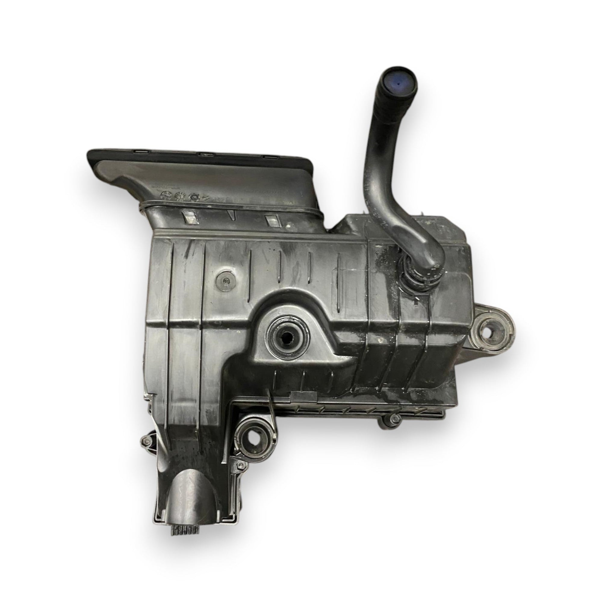 Scatola filtro aria Volkswagen Golf VII 2.0 Diesel (2012 - 2019) Cod: 5Q0129607AF - F&P CRASH SRLS - Ricambi Usati