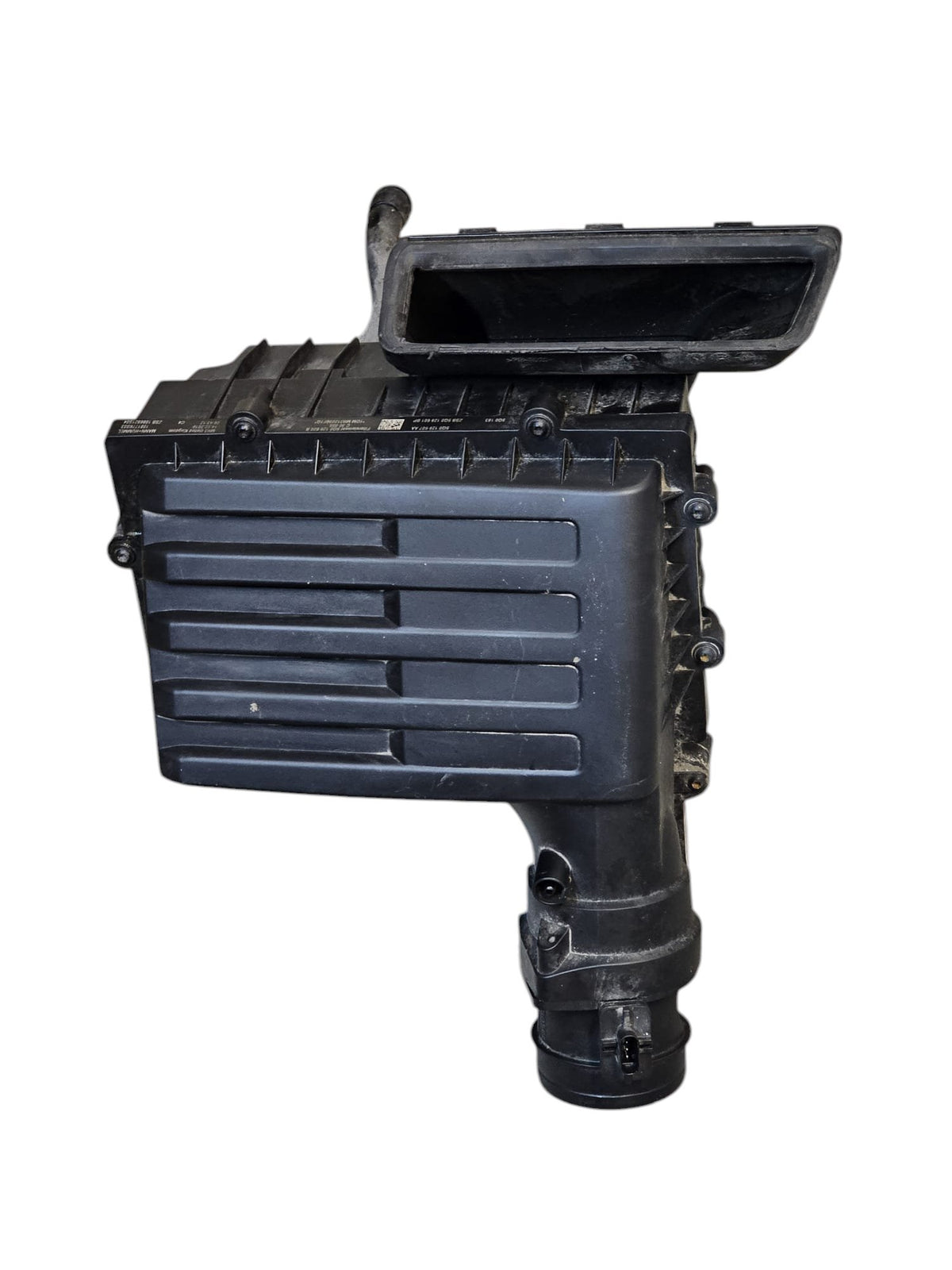 Scatola Filtro Aria Volkswagen Tiguan AD1 2.0 Diesel (2016 - 2024) Cod:5Q0129620B - F&amp;P CRASH SRLS - Ricambi Usati