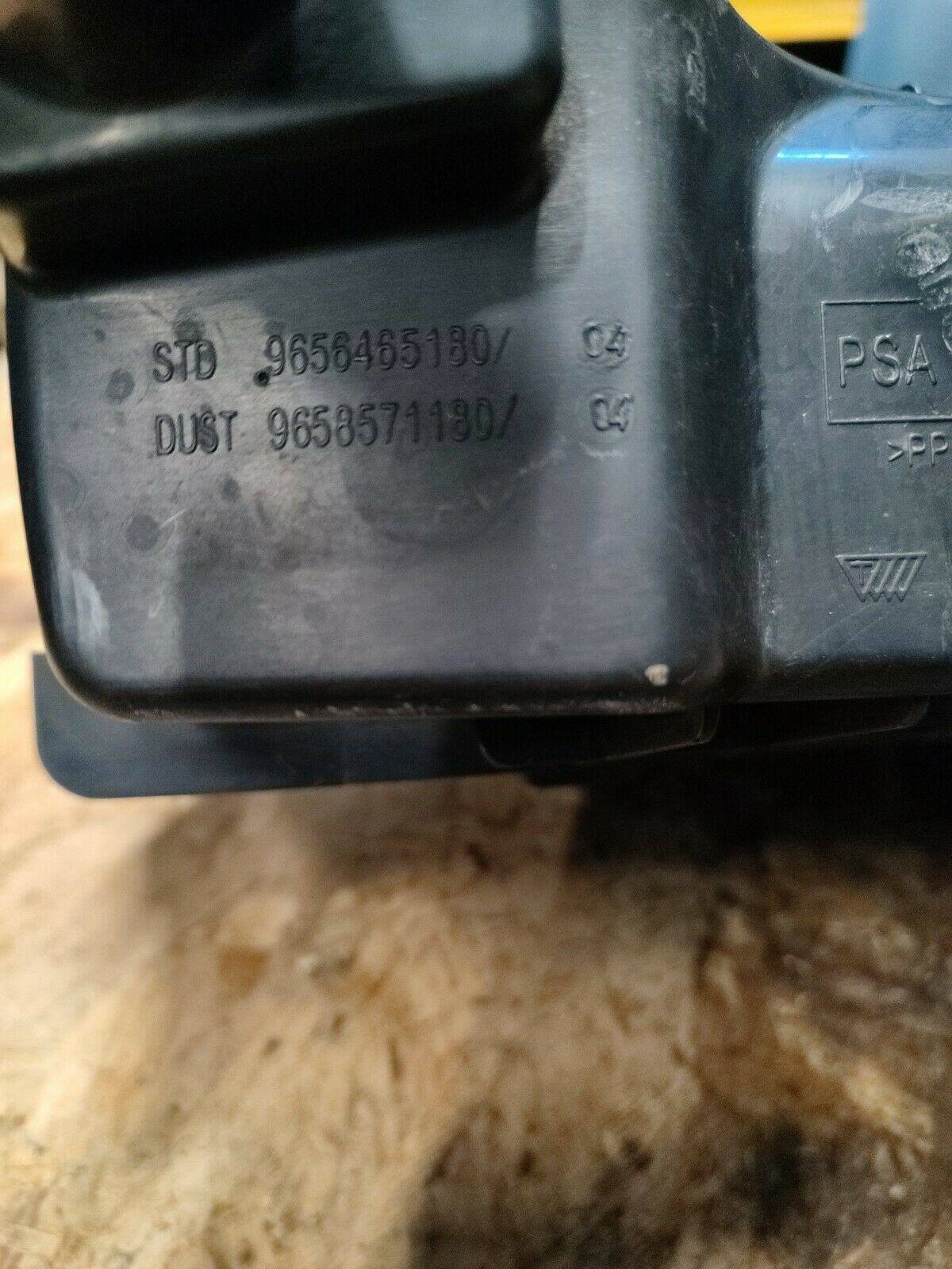 Scatola Filtro Peugeot 206 9656465180 - F&P CRASH SRLS - Ricambi Usati
