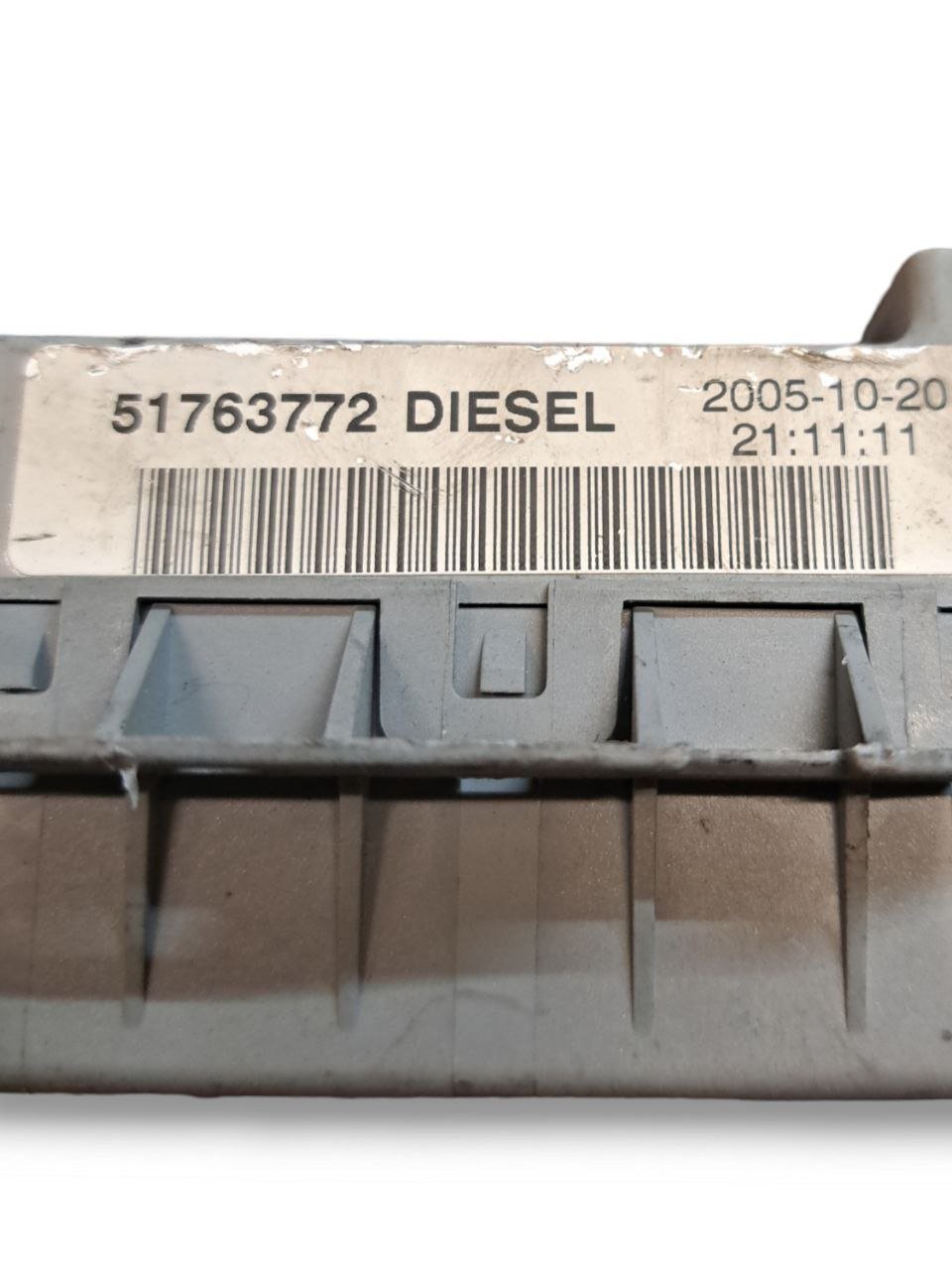Scatola Fusibili / Centralina Portafusibili Fiat Doblò 1.9 Diesel (2005 - 2009) COD:51763772 - F&P CRASH SRLS - Ricambi Usati